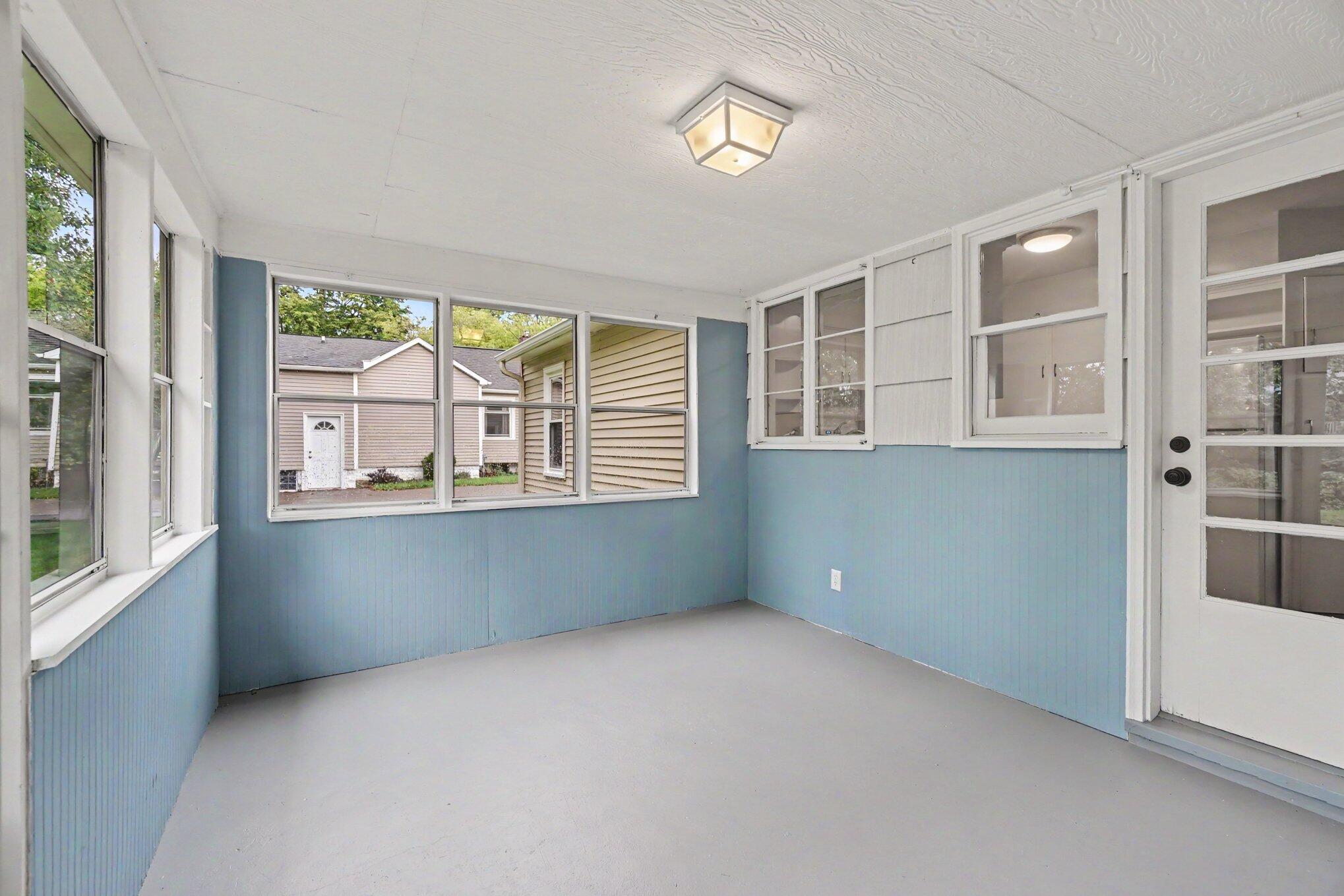 521 Hutchinson Street Kalamazoo MI 49008