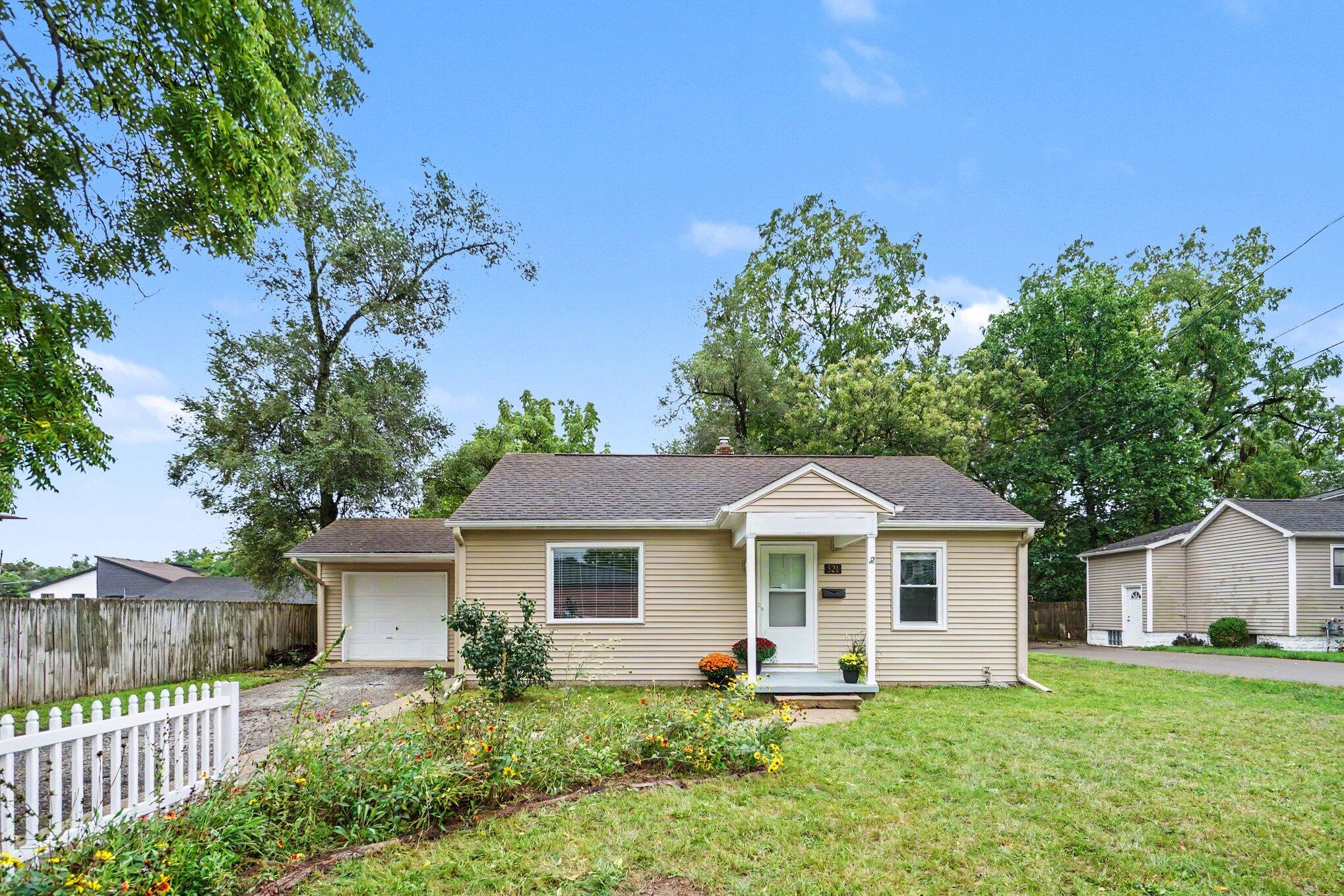 521 Hutchinson Street Kalamazoo MI 49008
