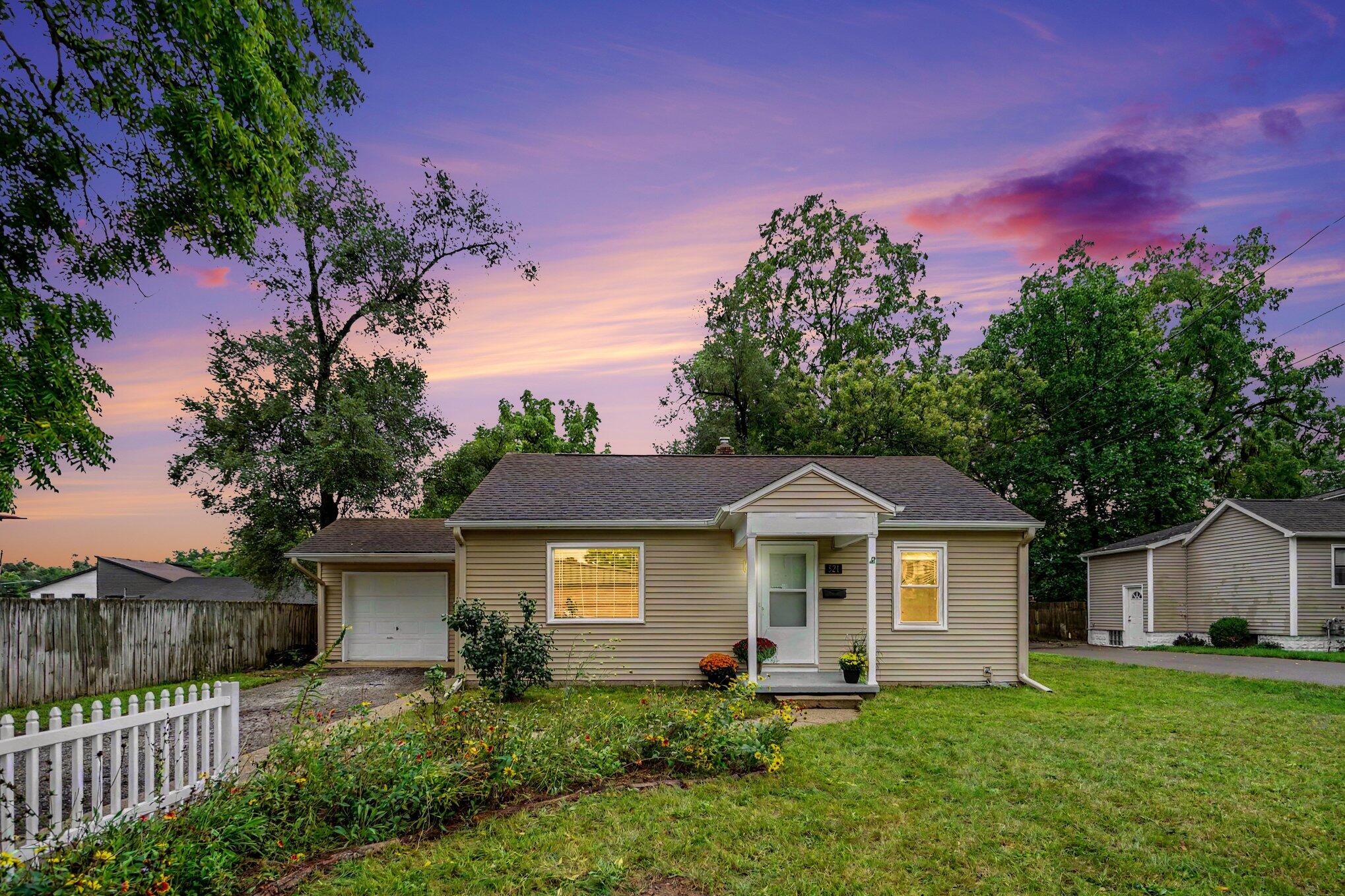 521 Hutchinson Street Kalamazoo MI 49008