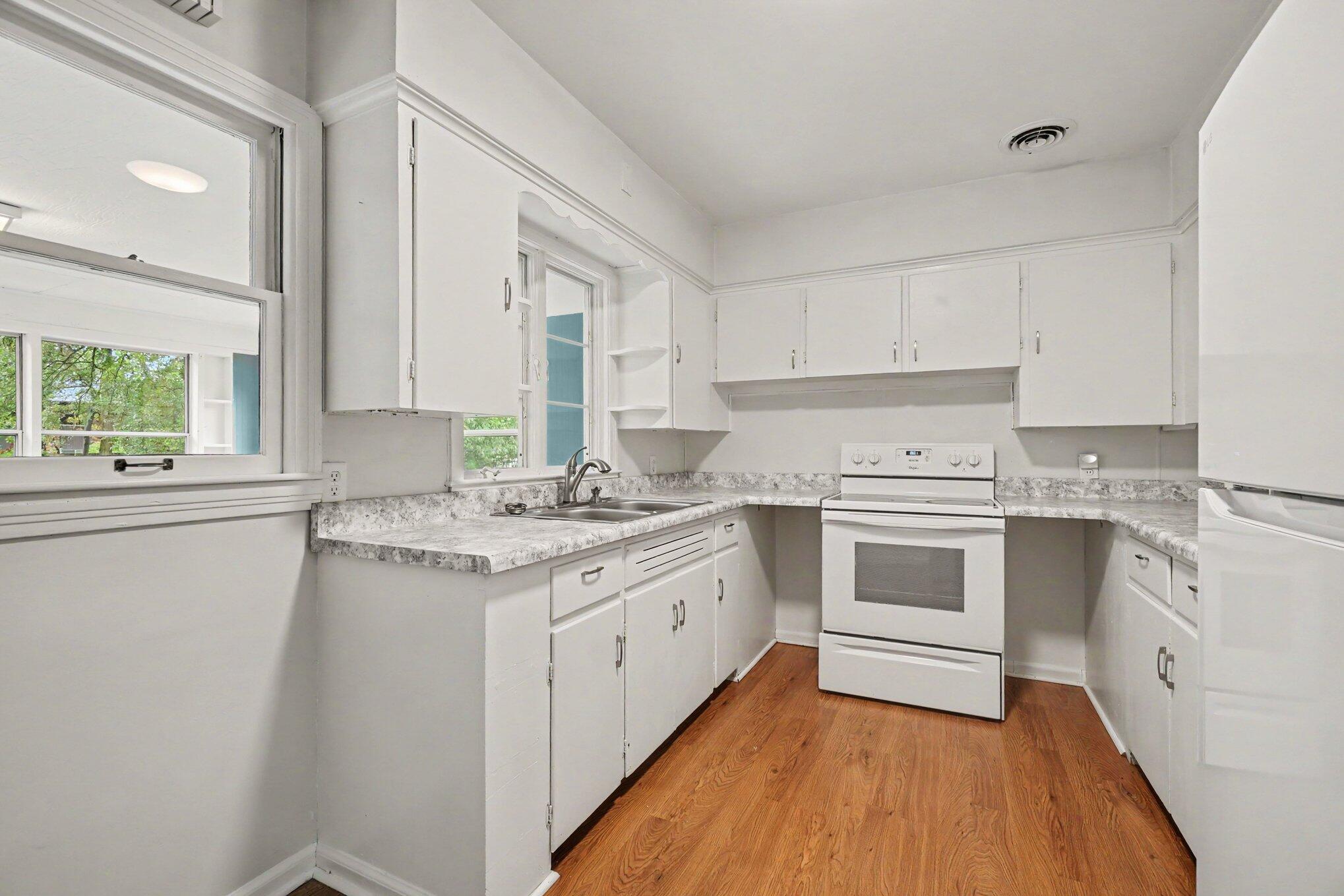521 Hutchinson Street Kalamazoo MI 49008