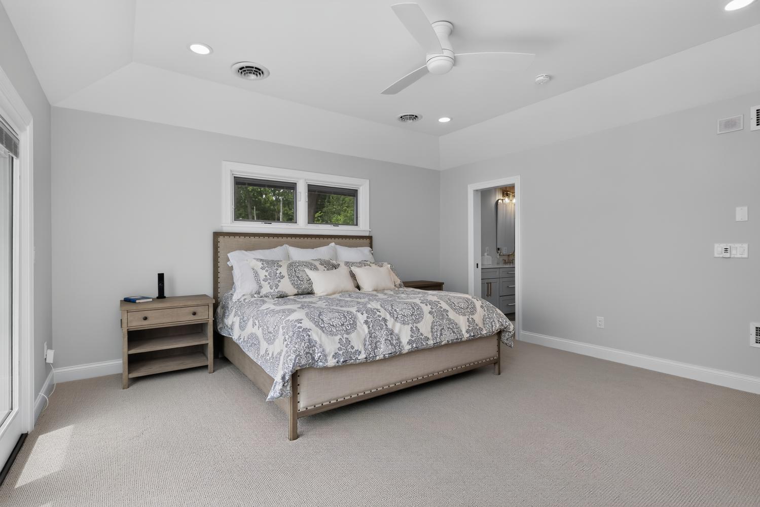 21953 Howell Drive Cassopolis MI 49031