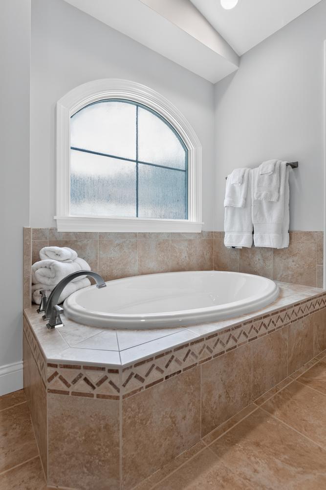 21953 Howell Drive Cassopolis MI 49031