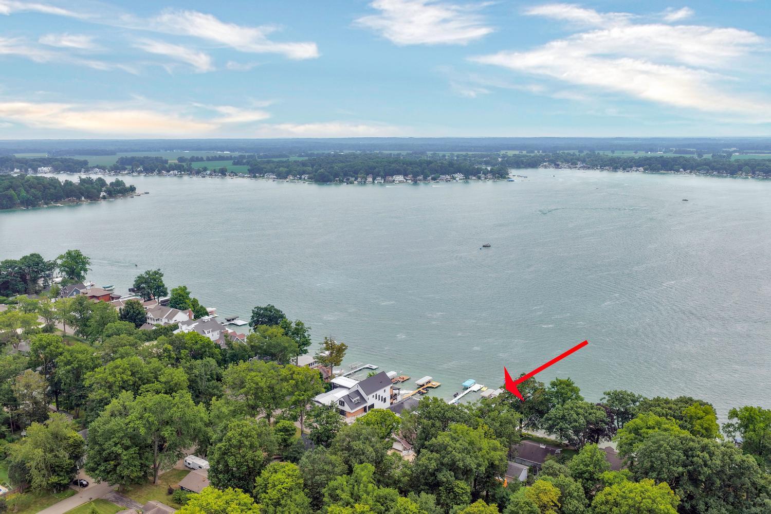 21953 Howell Drive Cassopolis MI 49031