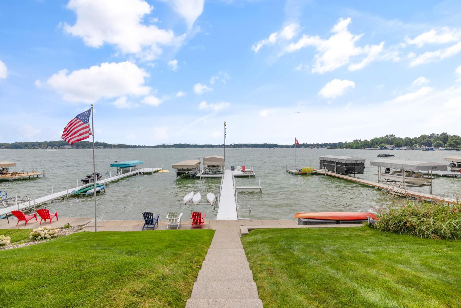 21953 Howell Drive Cassopolis MI 49031