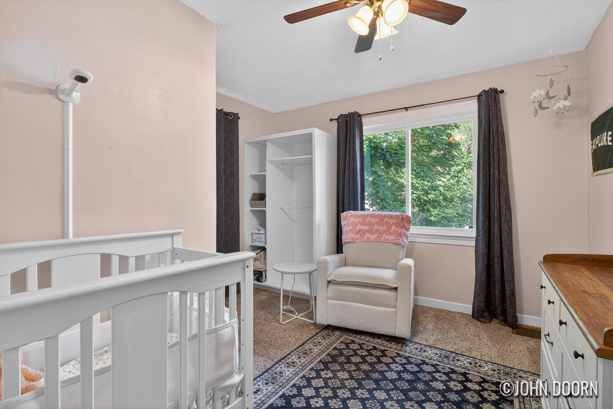 852 Diamond Avenue NE Grand Rapids MI 49503
