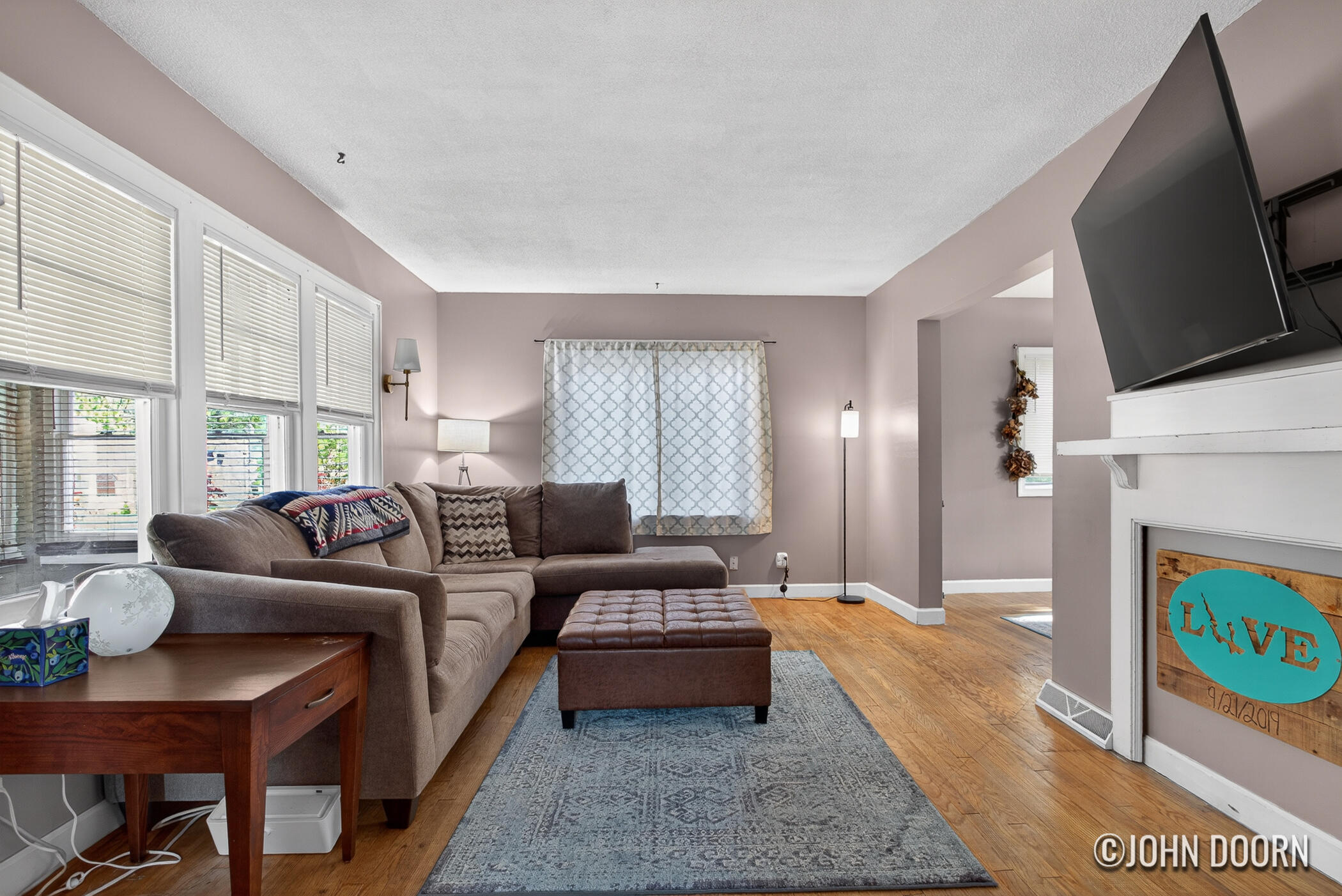 852 Diamond Avenue NE Grand Rapids MI 49503