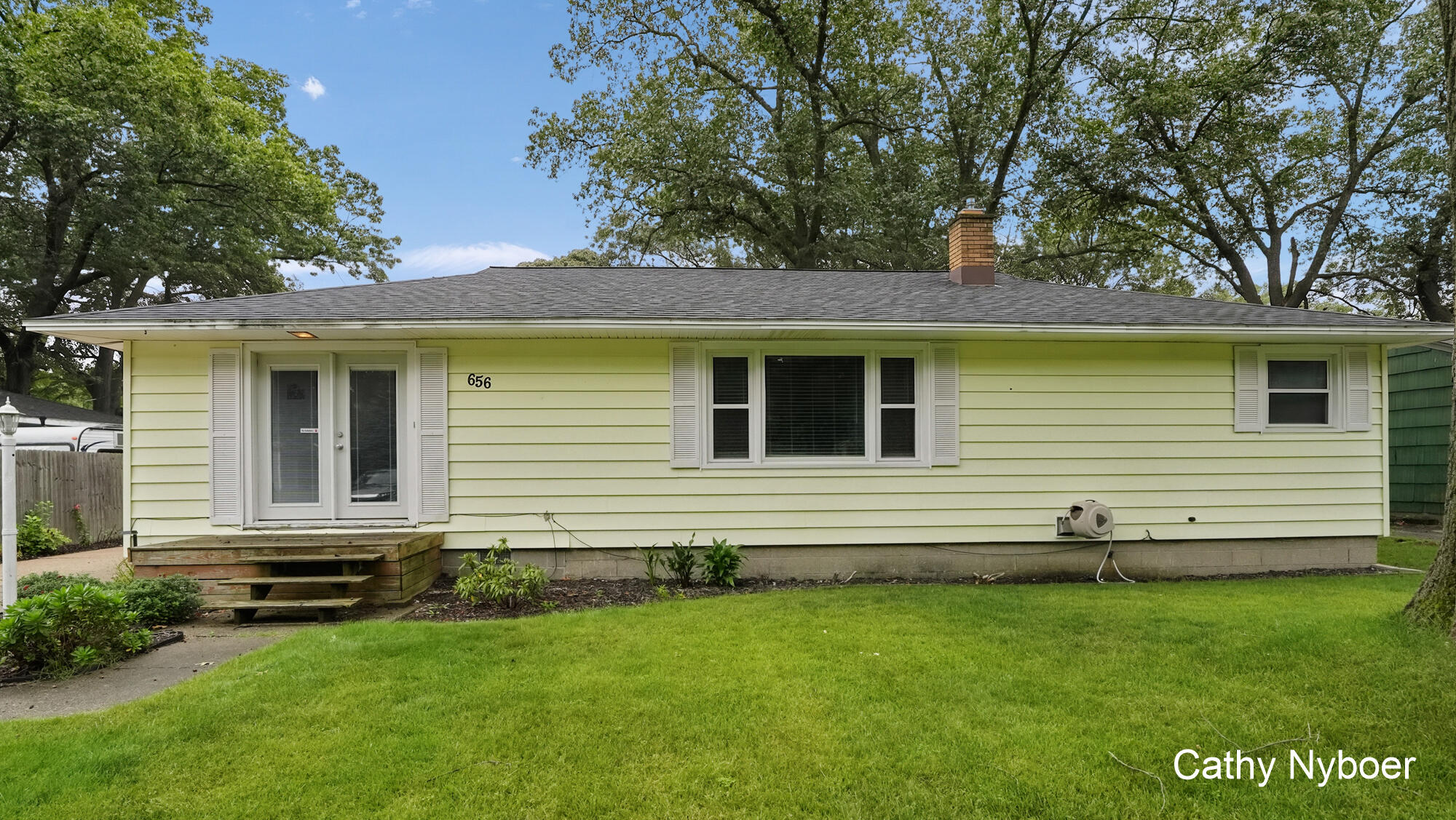 656 West Street Muskegon MI 49442