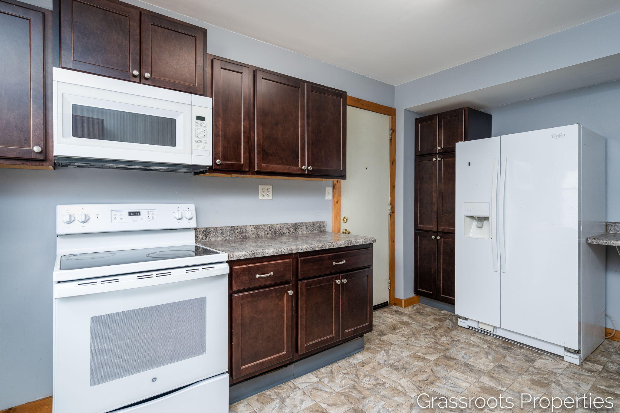 1109 Fulton Street W Grand Rapids MI 49504