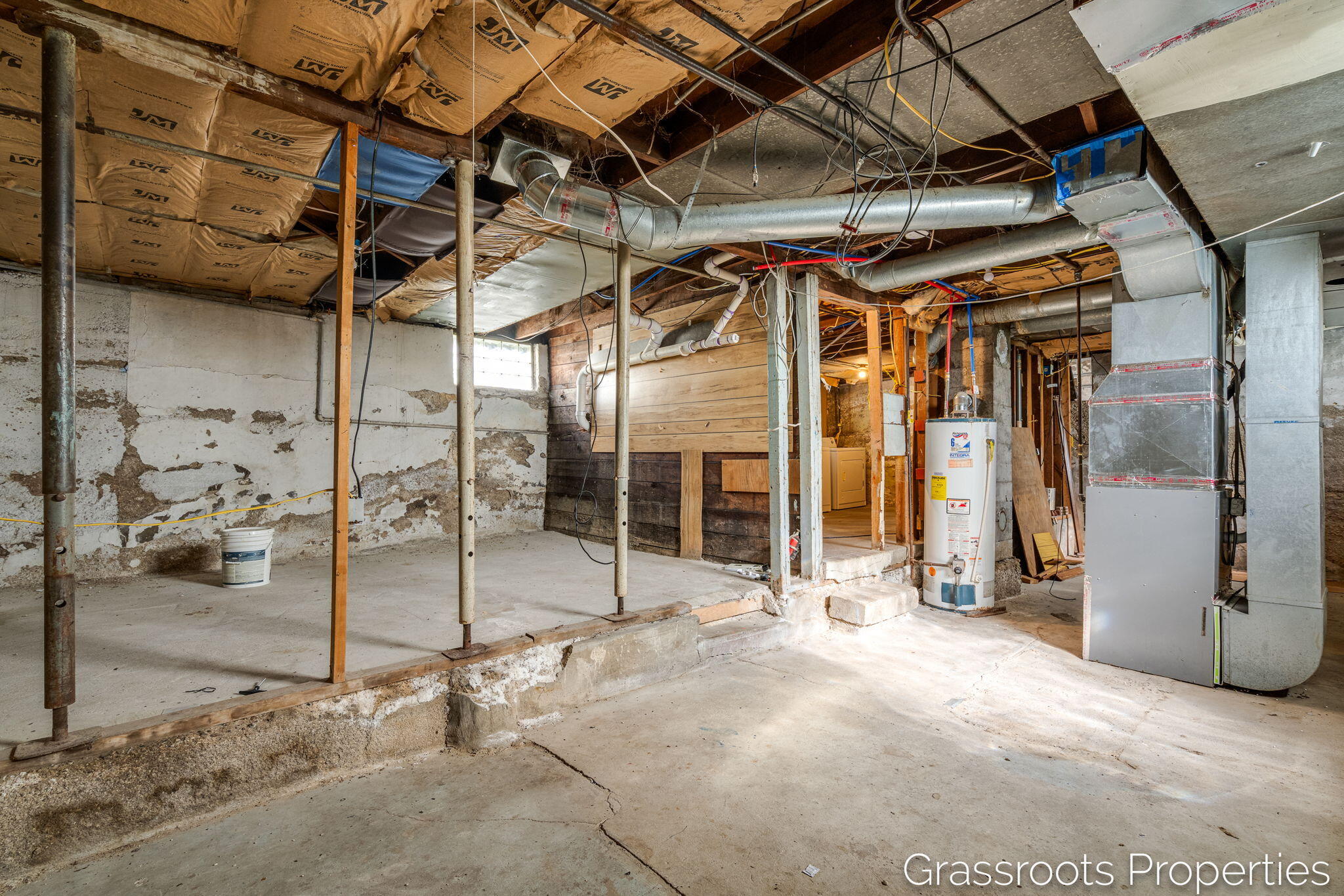 1109 Fulton Street W Grand Rapids MI 49504