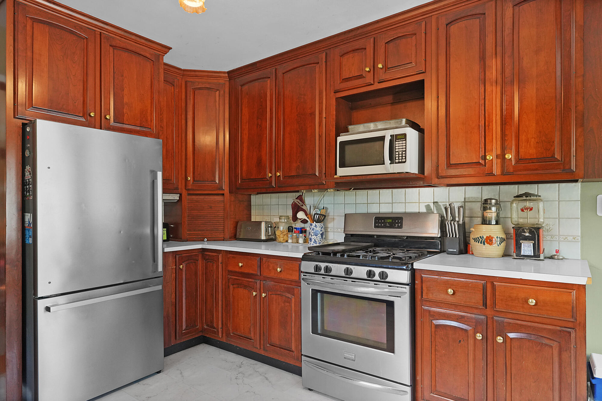 126 N Monroe Street Rockford MI 49341