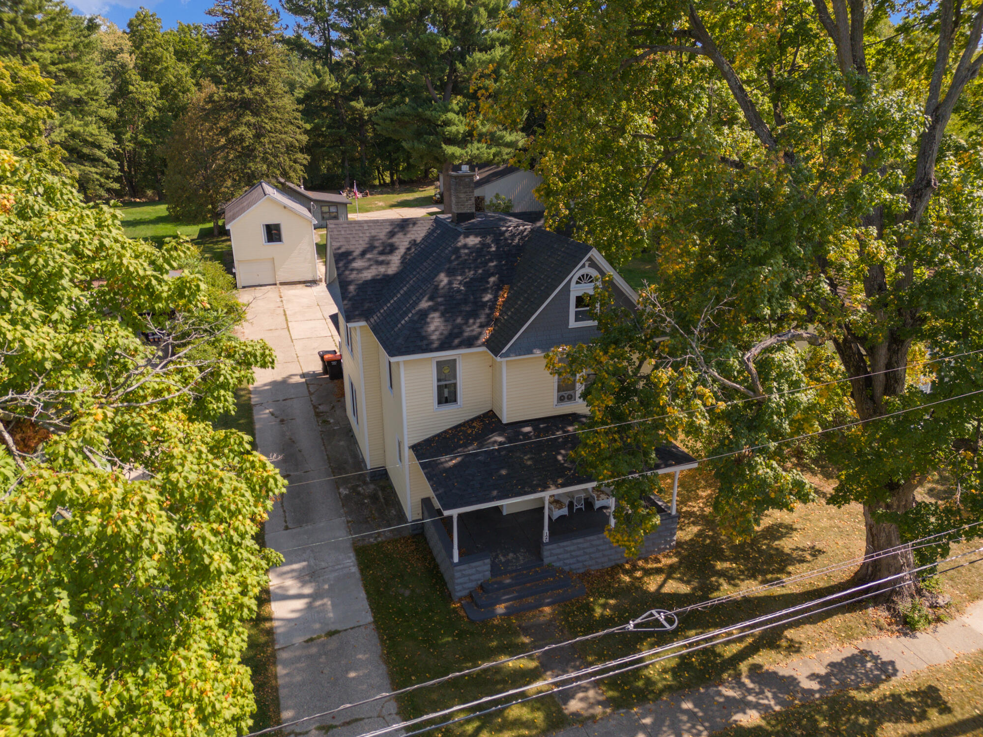 126 N Monroe Street Rockford MI 49341