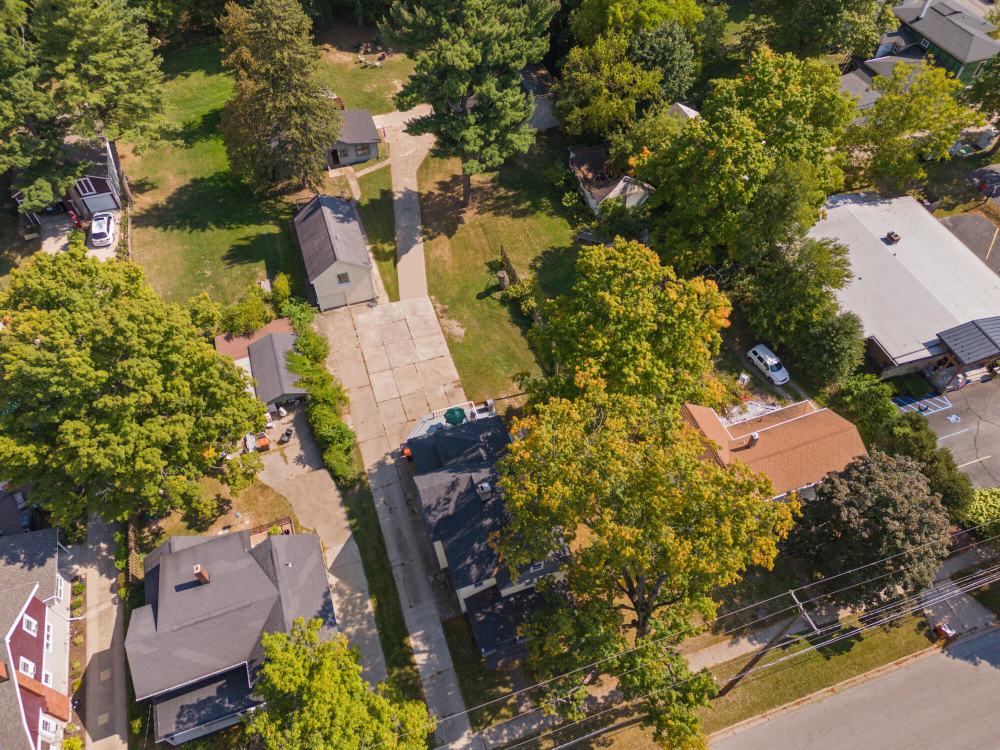 126 N Monroe Street Rockford MI 49341