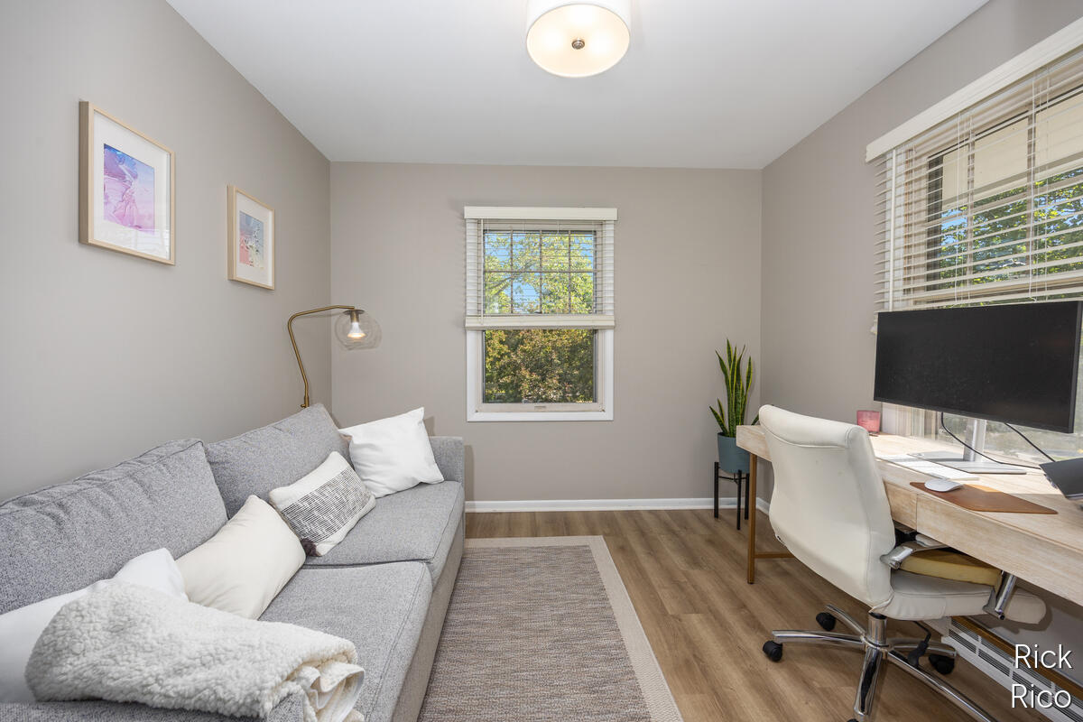 1609 Oxford Drive SE East Grand Rapids MI 49506