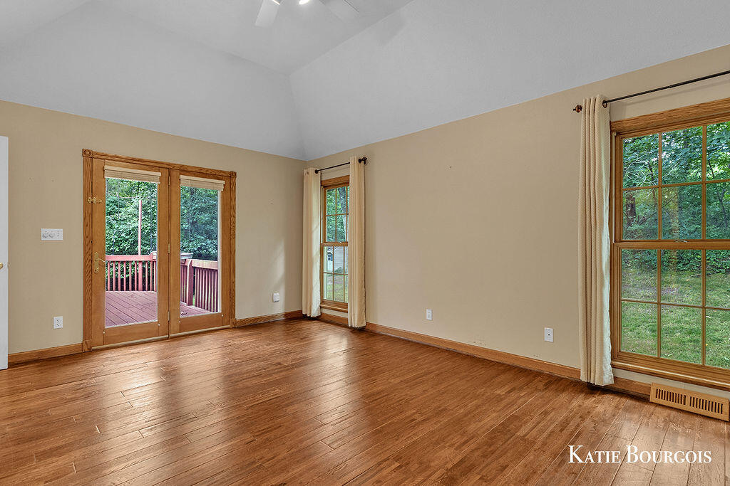 5180 Brookestone Drive NE Rockford MI 49341