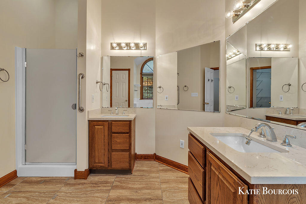 5180 Brookestone Drive NE Rockford MI 49341