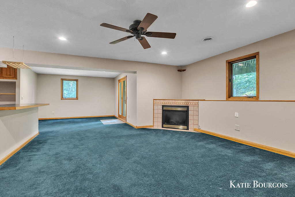 5180 Brookestone Drive NE Rockford MI 49341