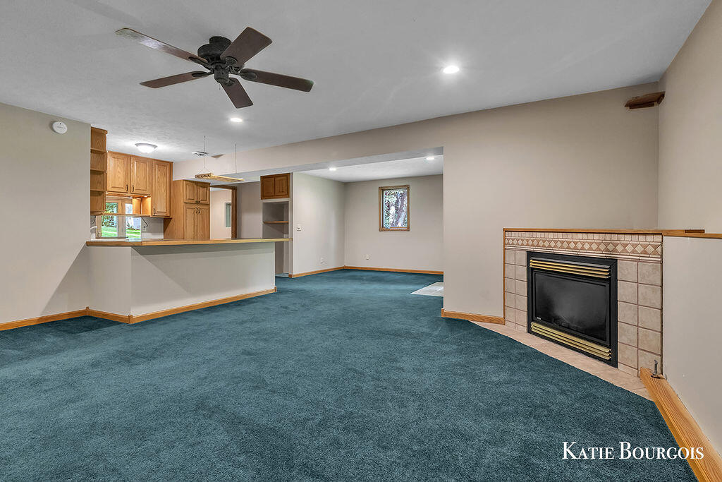 5180 Brookestone Drive NE Rockford MI 49341