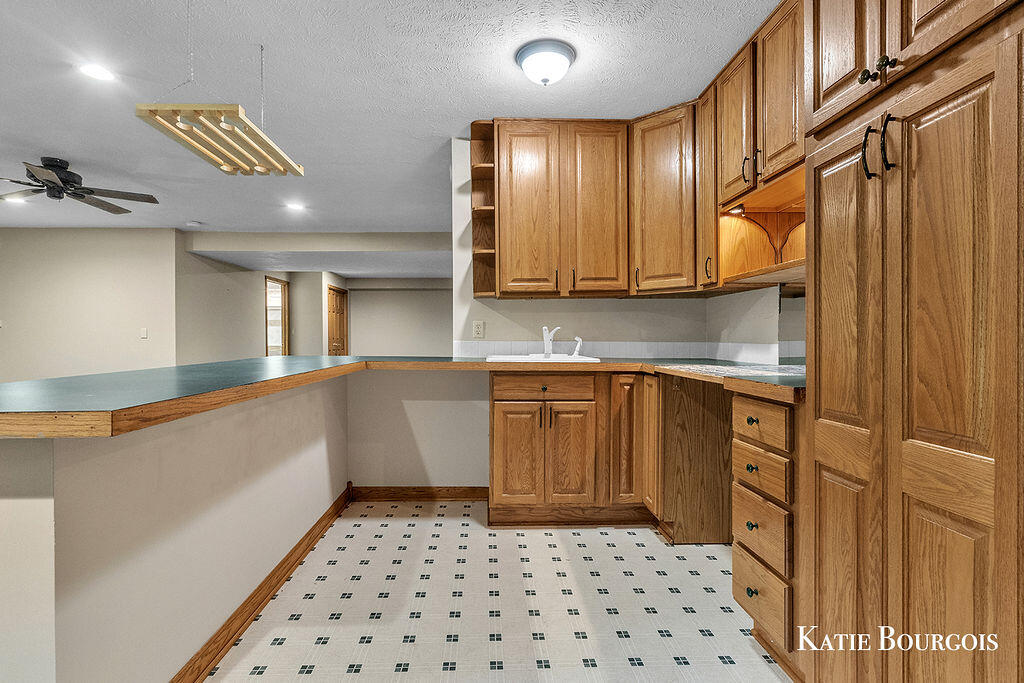 5180 Brookestone Drive NE Rockford MI 49341