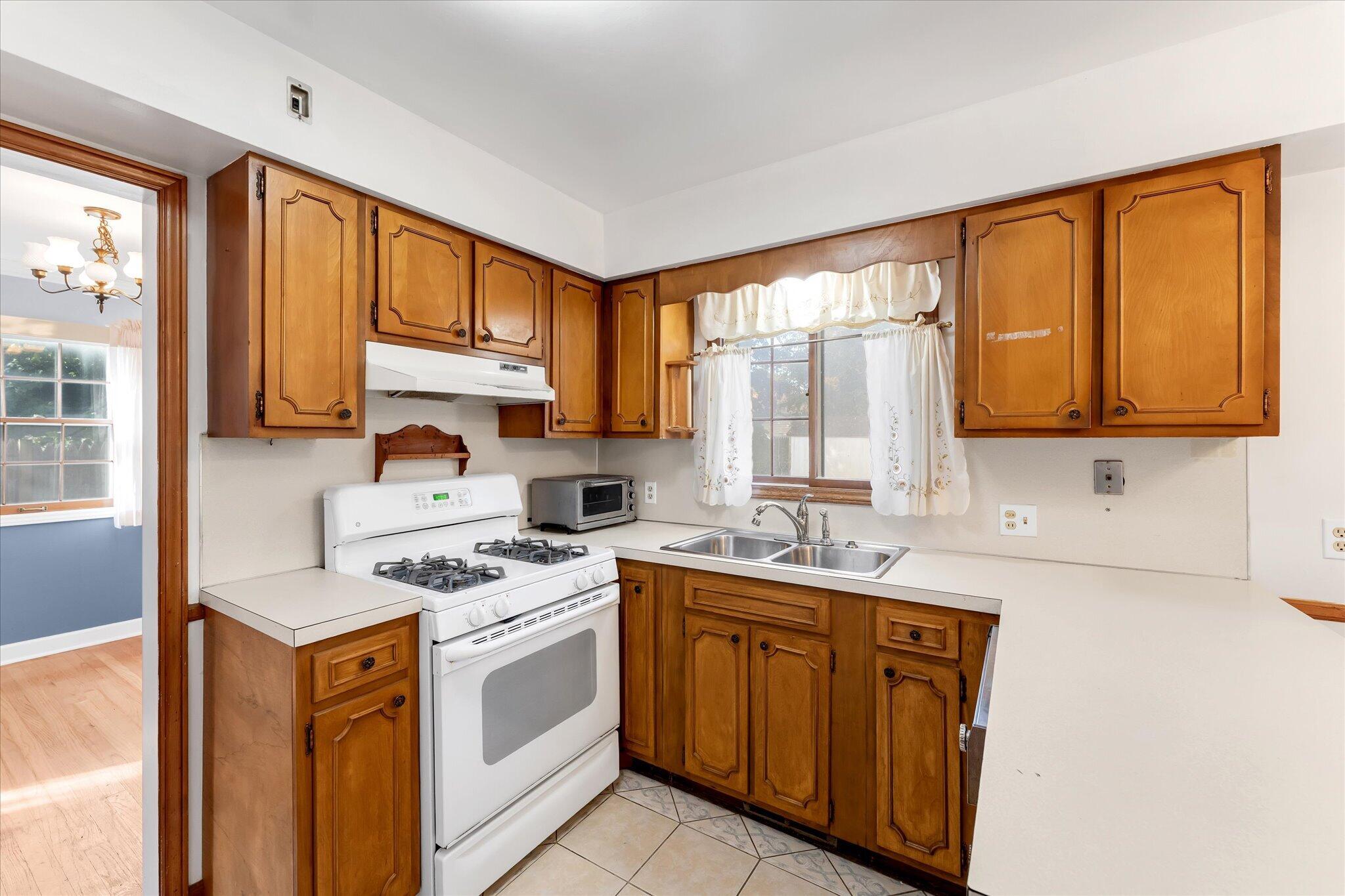 455 Maryland Avenue NE Grand Rapids MI 49503