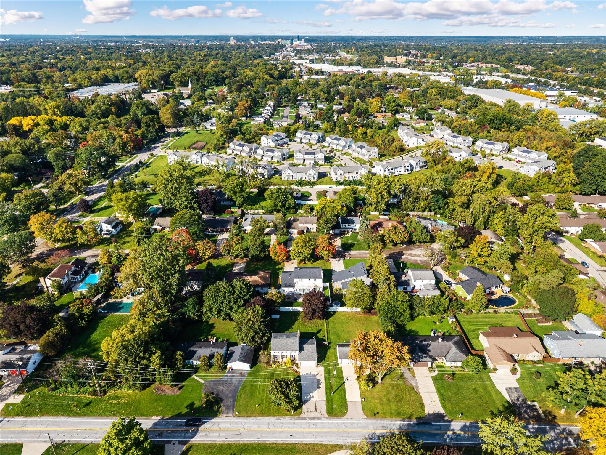 455 Maryland Avenue NE Grand Rapids MI 49503