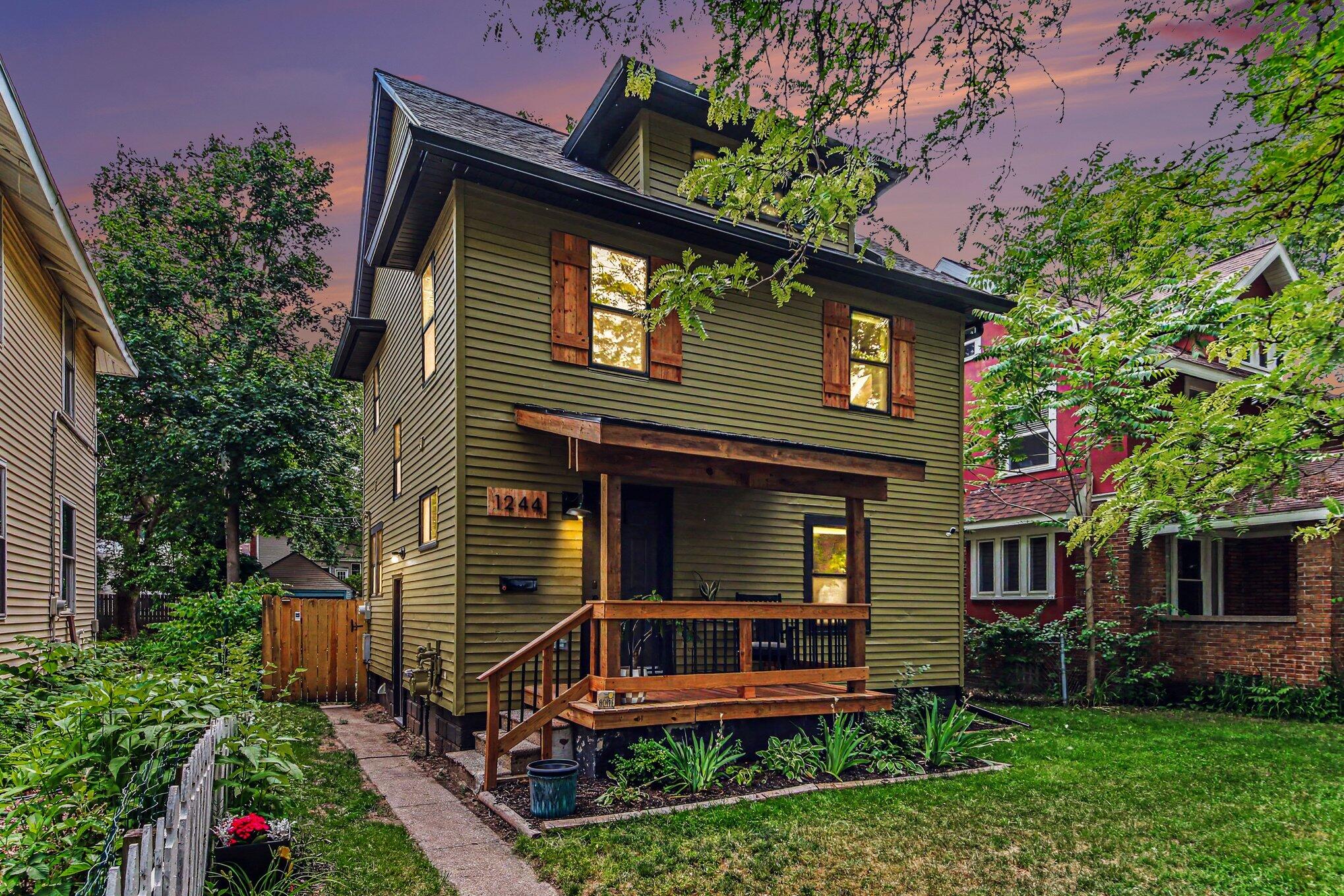 1244 Dunham Street SE Grand Rapids MI 49506