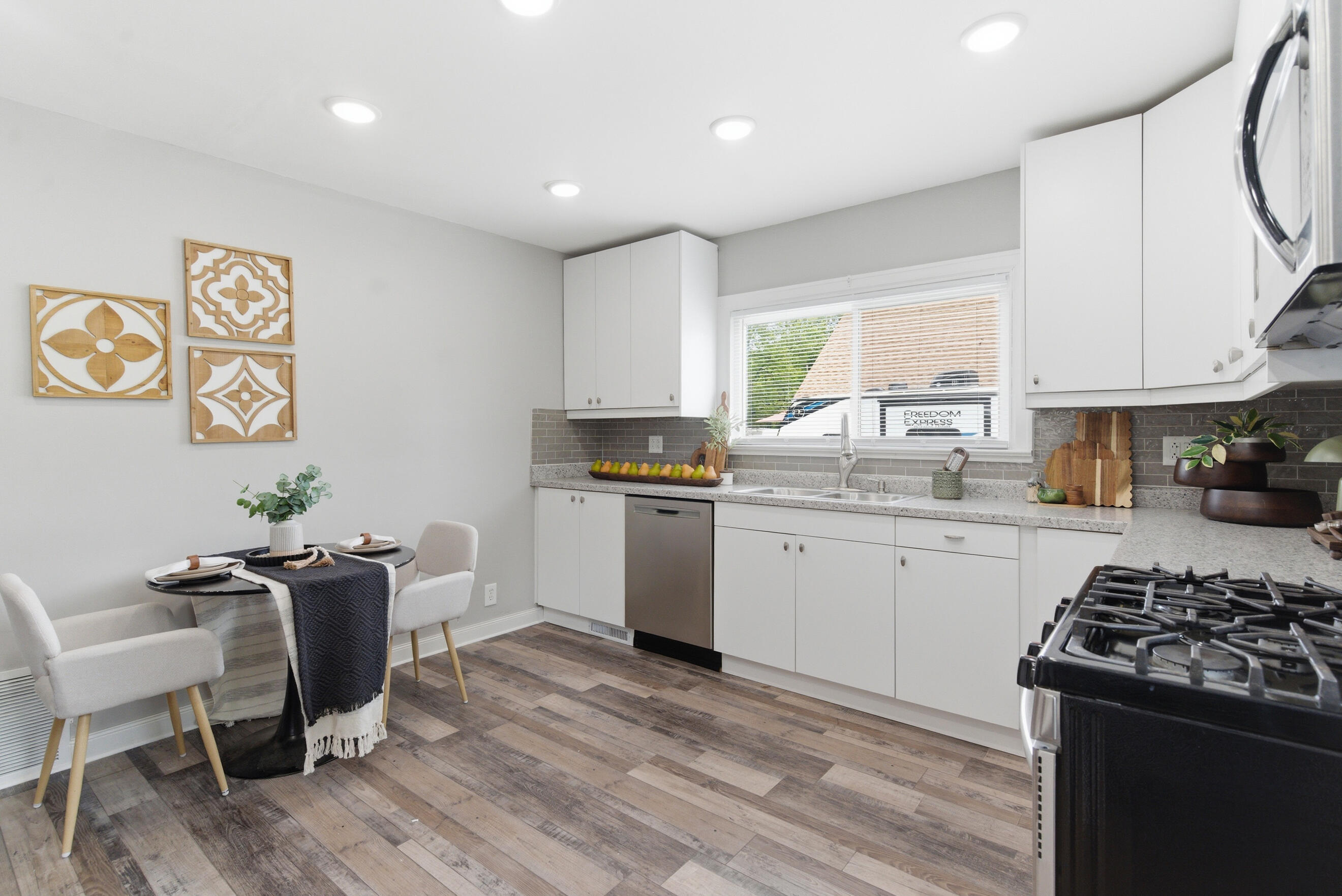 557 Ferris Street Kalamazoo MI 49048