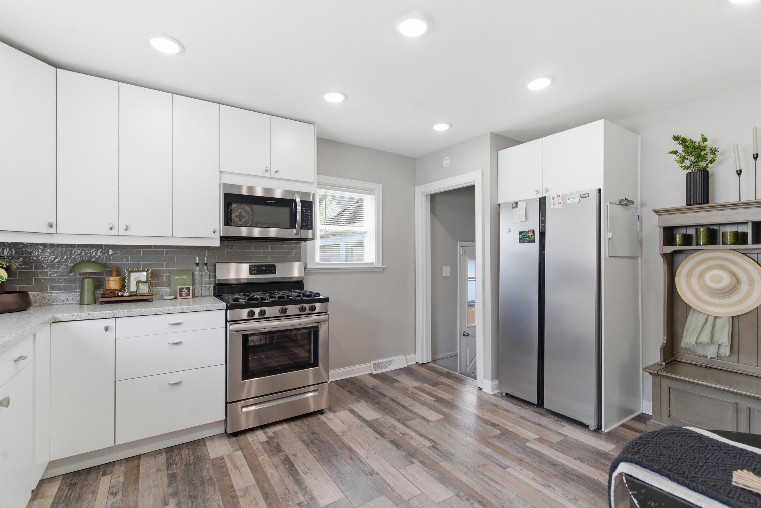 557 Ferris Street Kalamazoo MI 49048