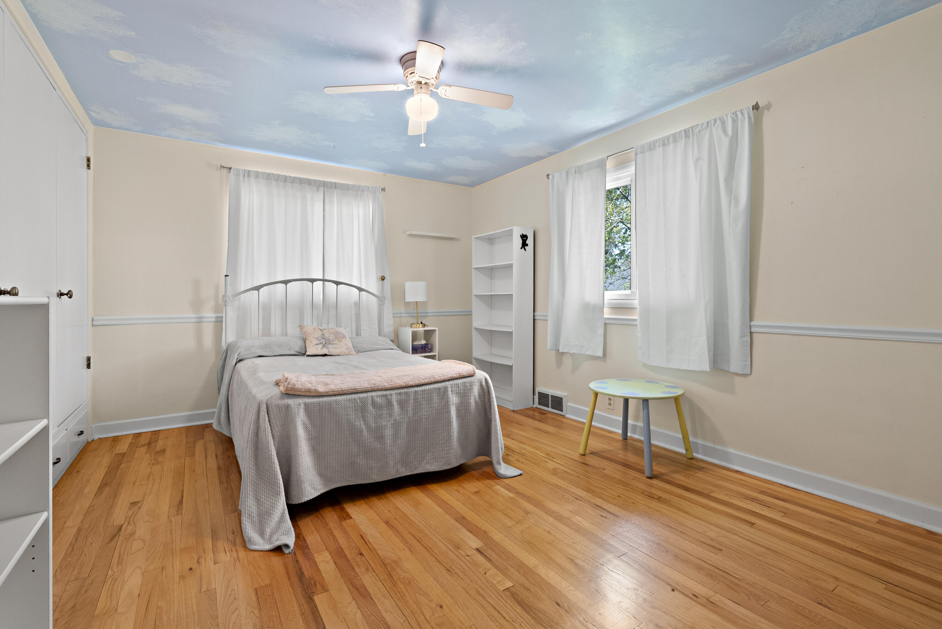2421 Waite Avenue Kalamazoo MI 49008