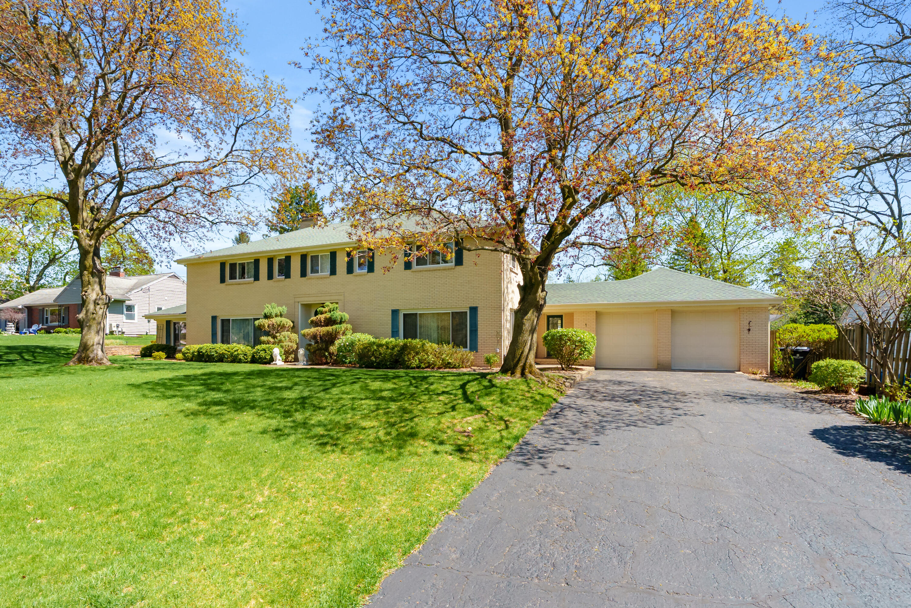 2421 Waite Avenue Kalamazoo MI 49008