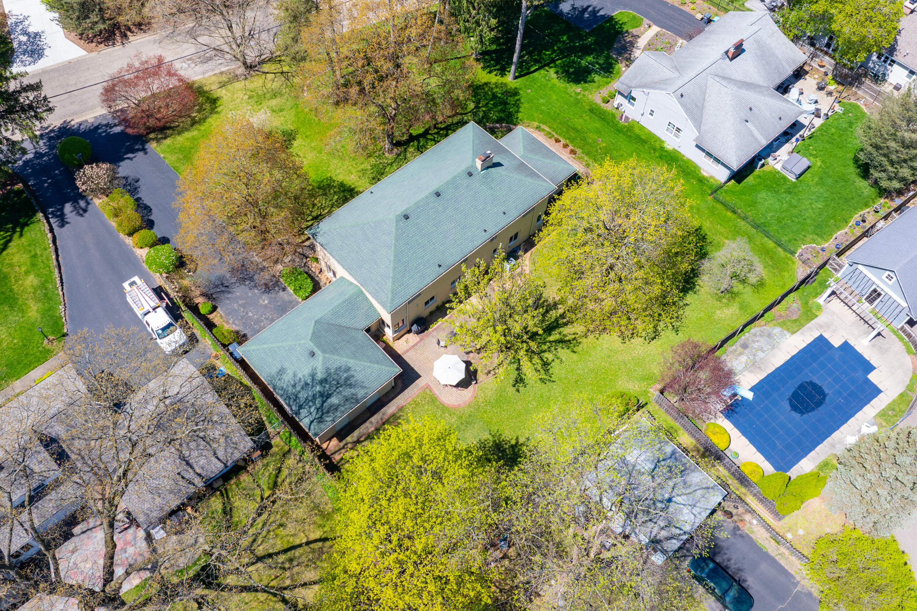 2421 Waite Avenue Kalamazoo MI 49008