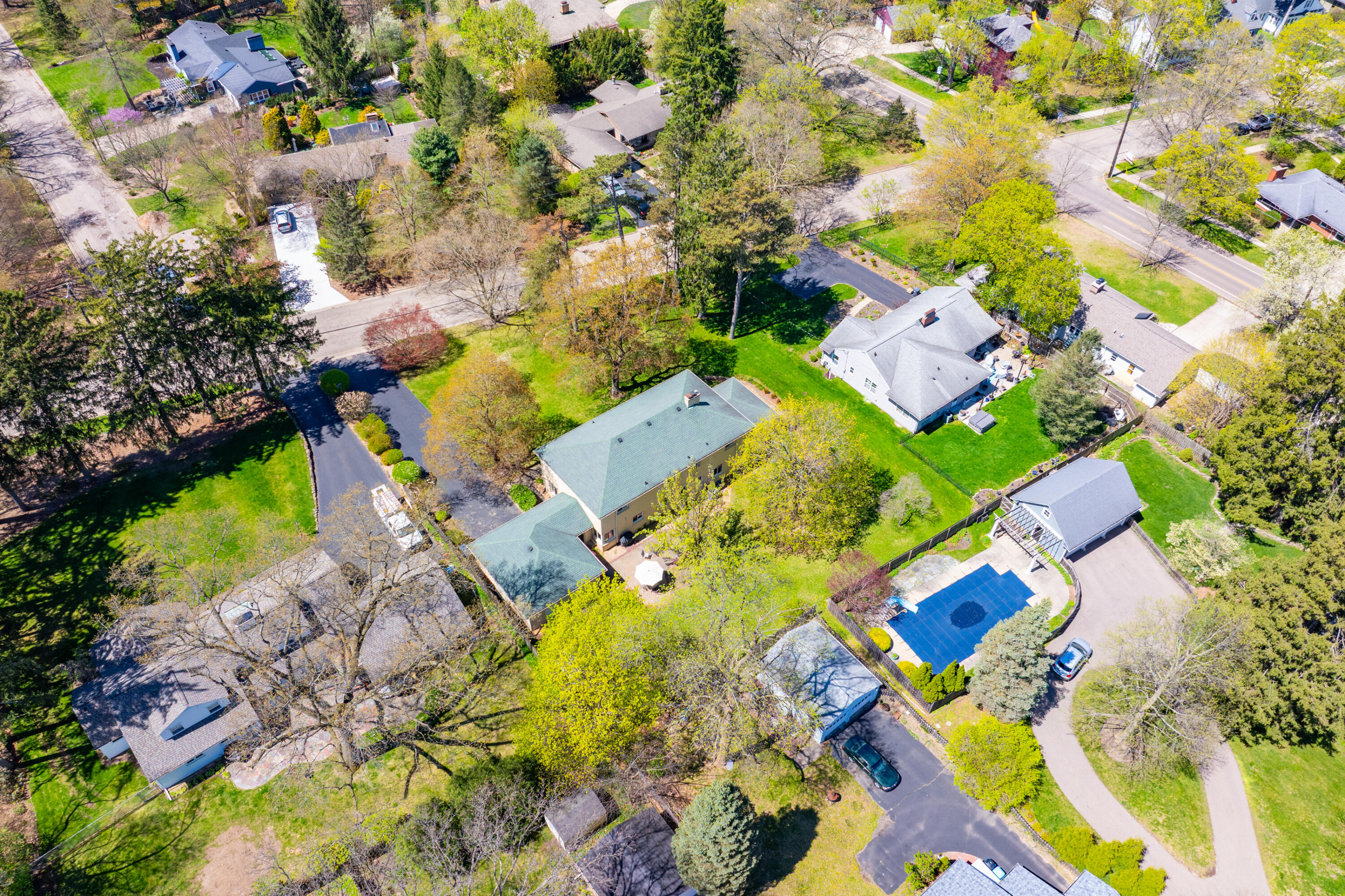 2421 Waite Avenue Kalamazoo MI 49008