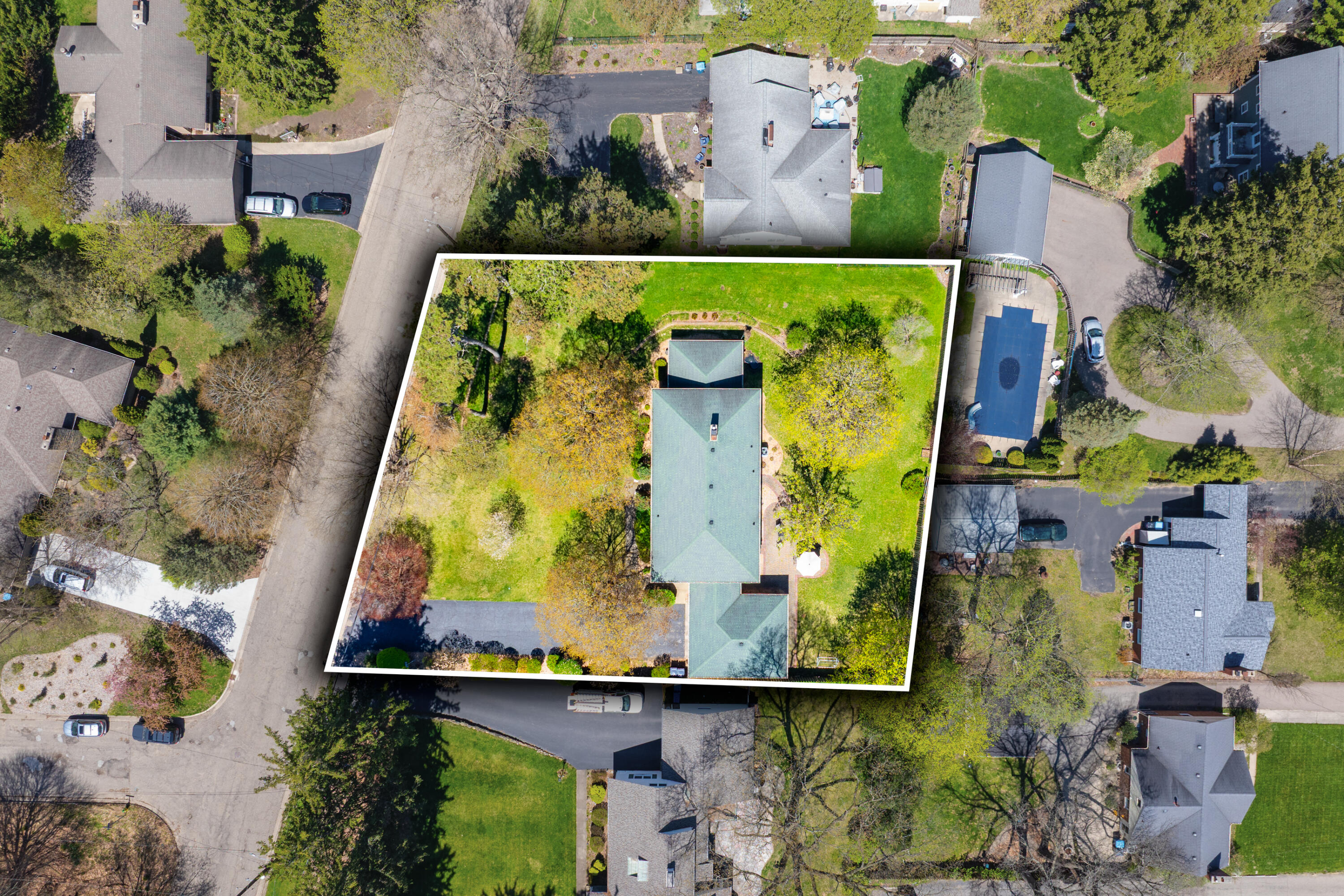 2421 Waite Avenue Kalamazoo MI 49008