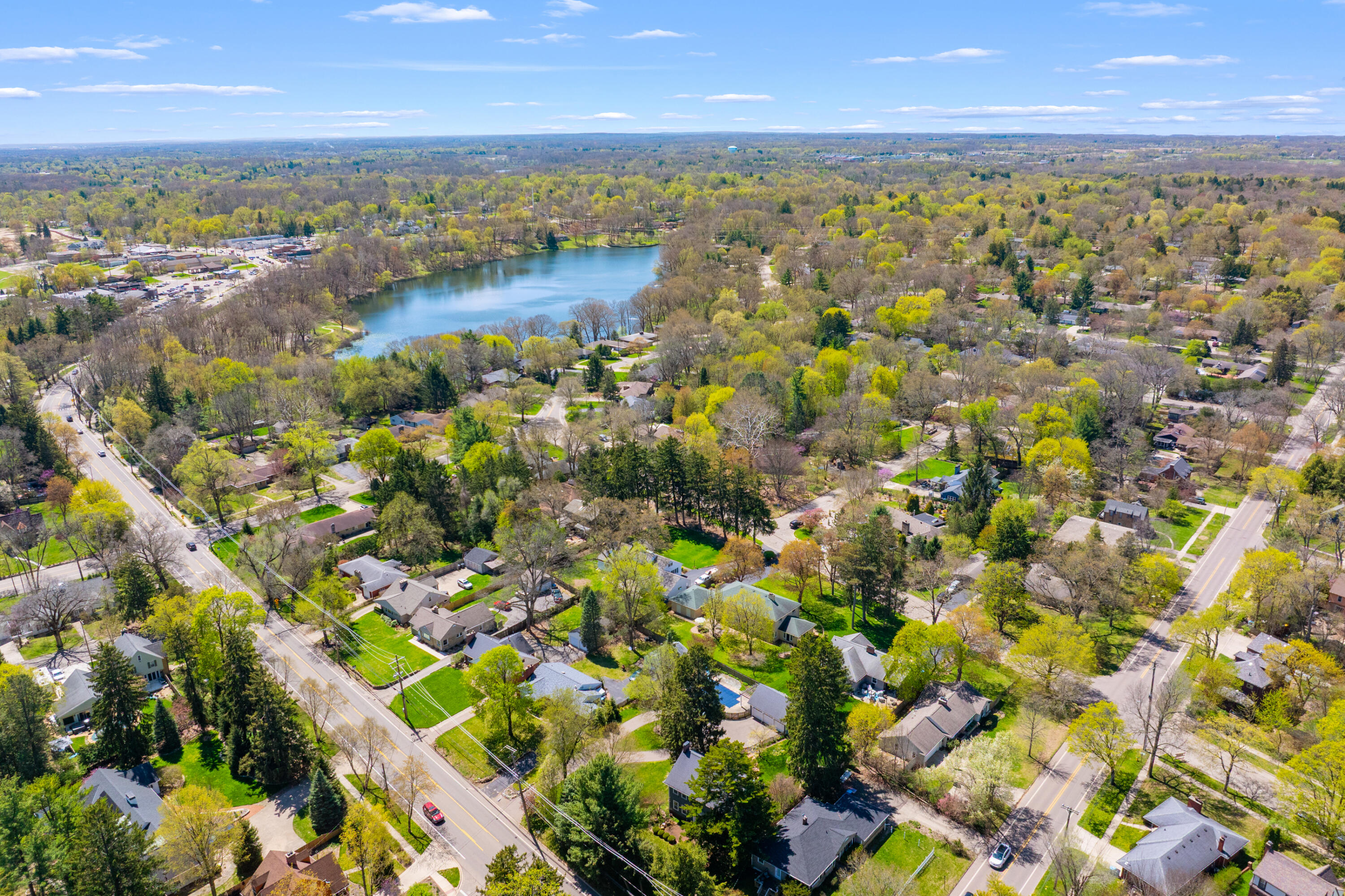 2421 Waite Avenue Kalamazoo MI 49008