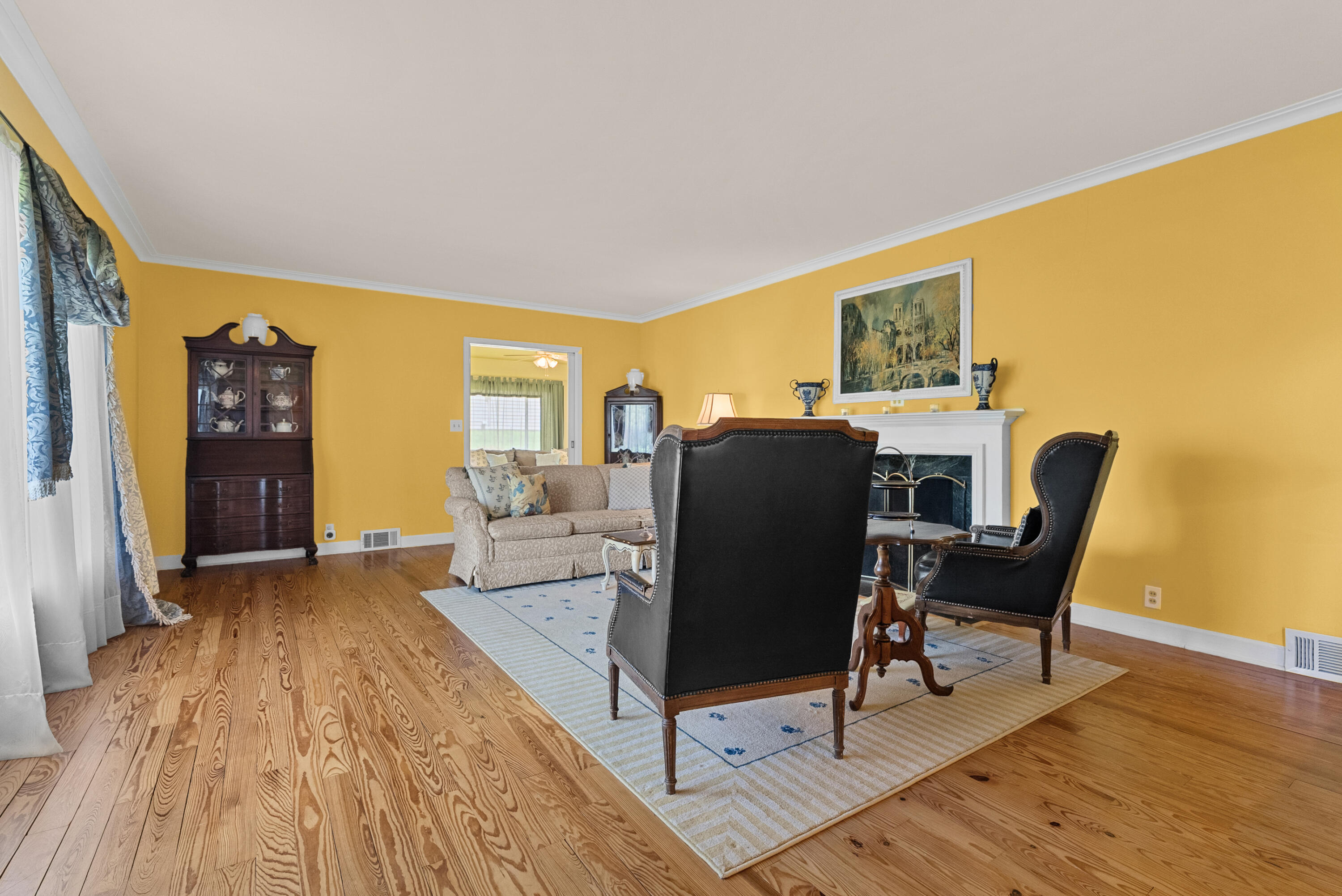 2421 Waite Avenue Kalamazoo MI 49008