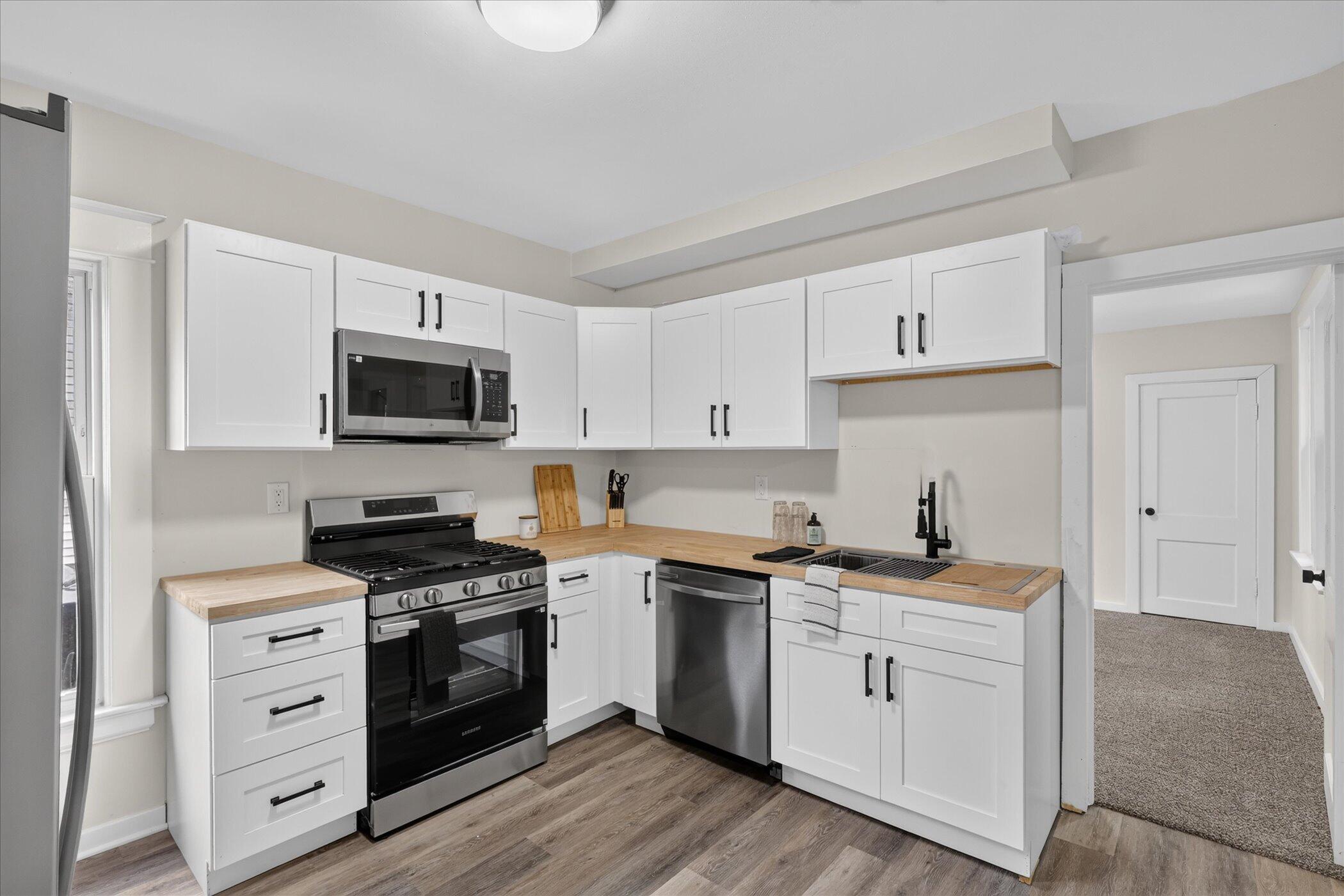 1009 Adams Street SE Grand Rapids MI 49507