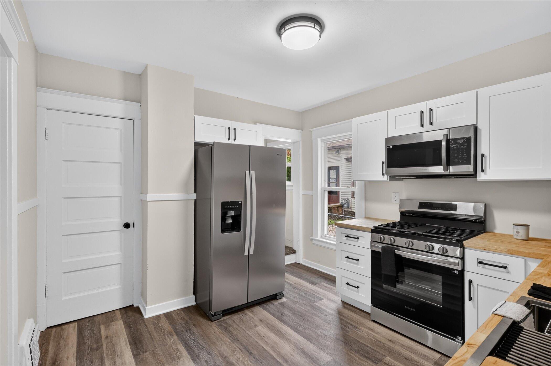 1009 Adams Street SE Grand Rapids MI 49507