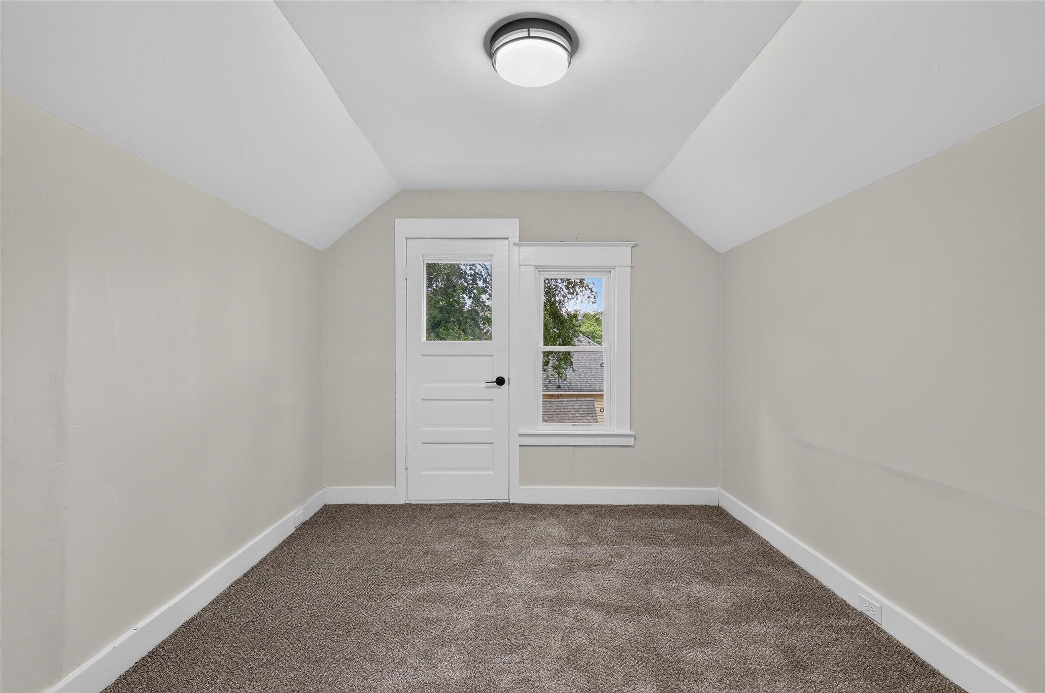 1009 Adams Street SE Grand Rapids MI 49507