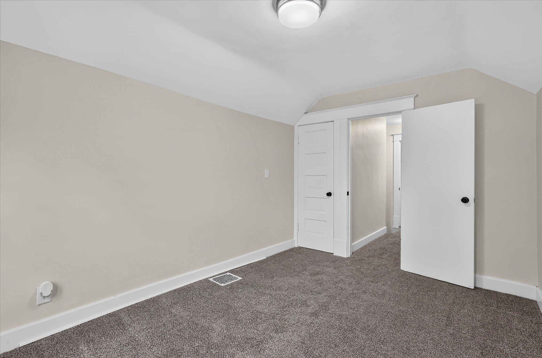 1009 Adams Street SE Grand Rapids MI 49507