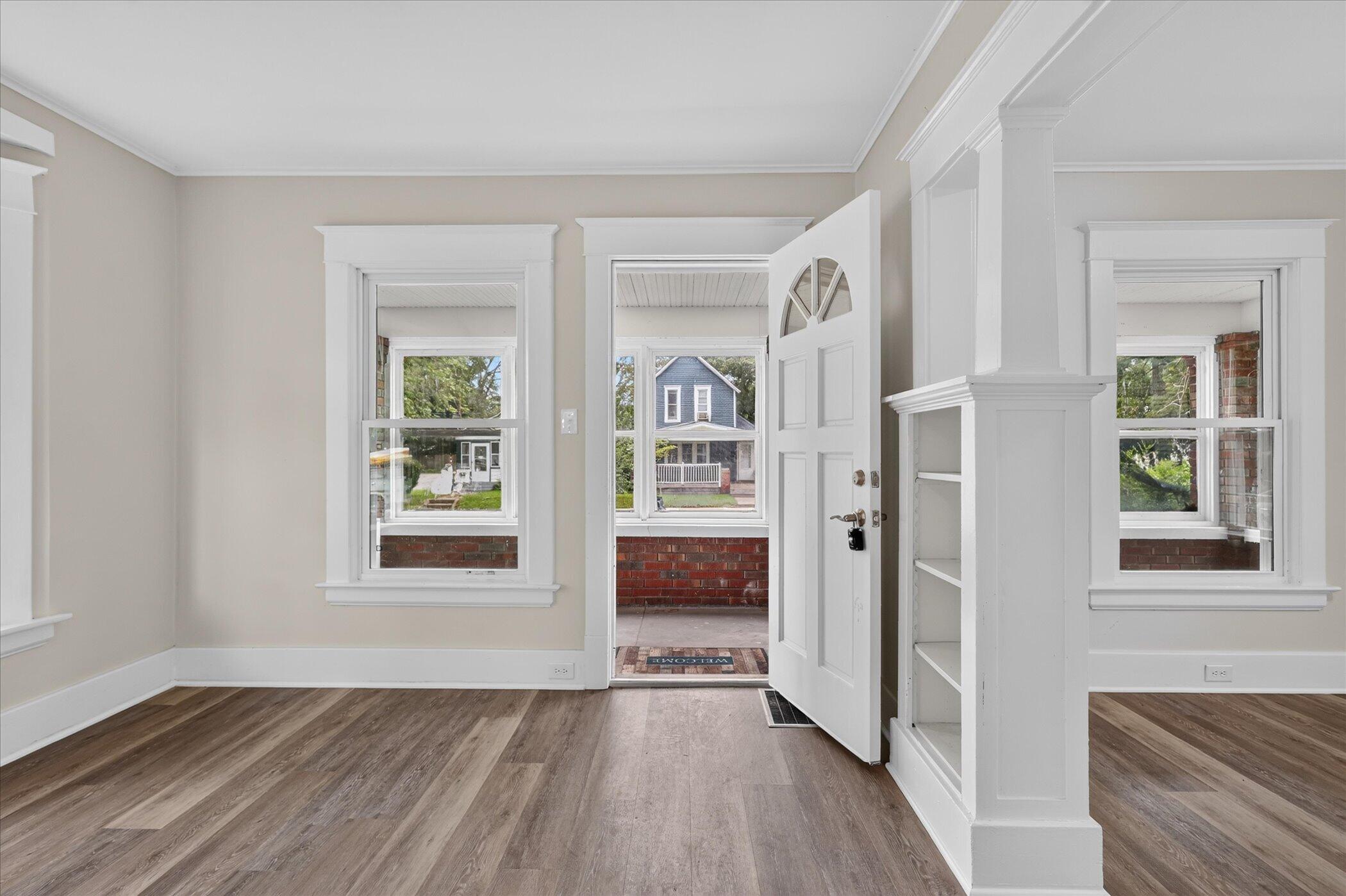 1009 Adams Street SE Grand Rapids MI 49507