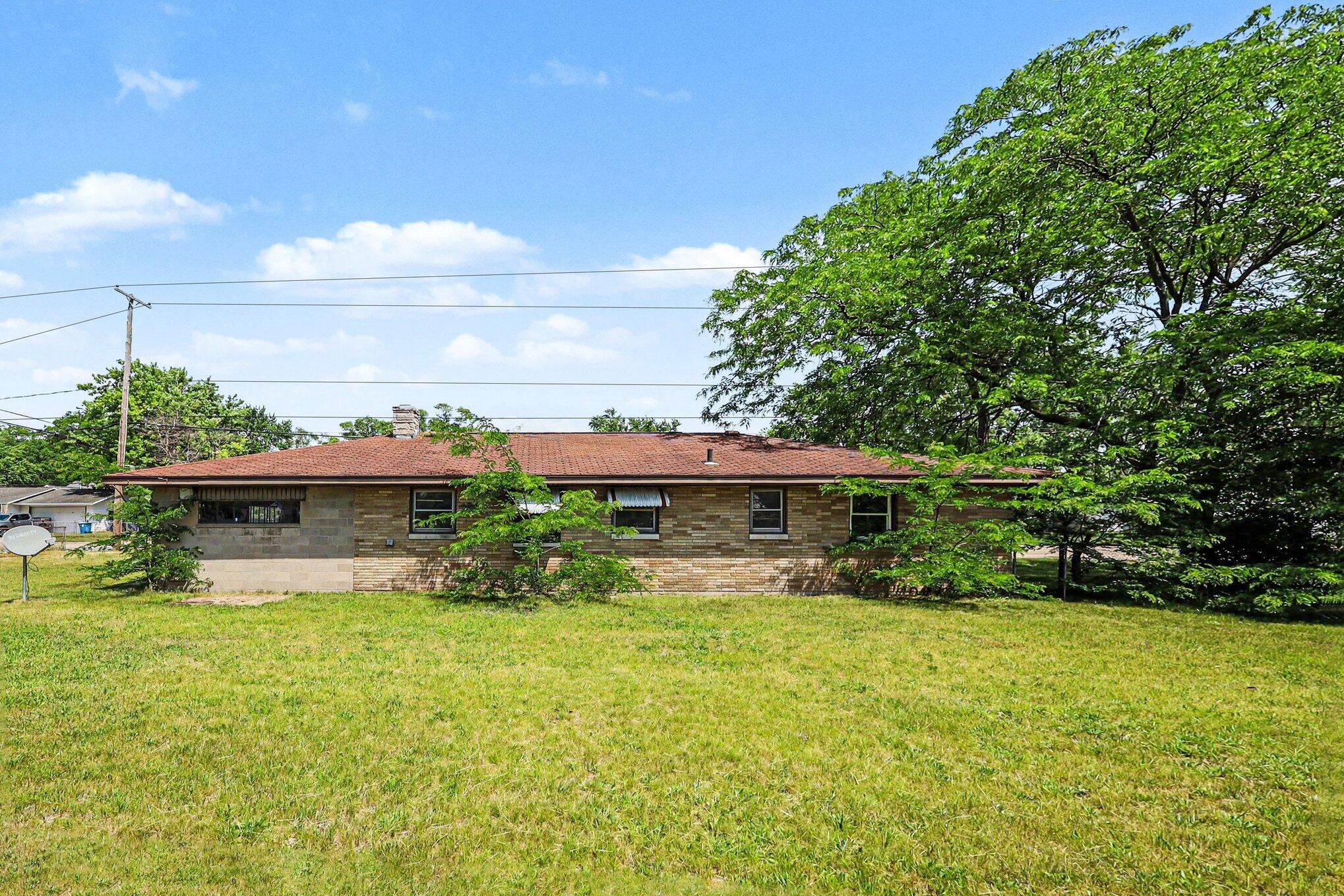 1635 Roberts Street Muskegon MI 49442