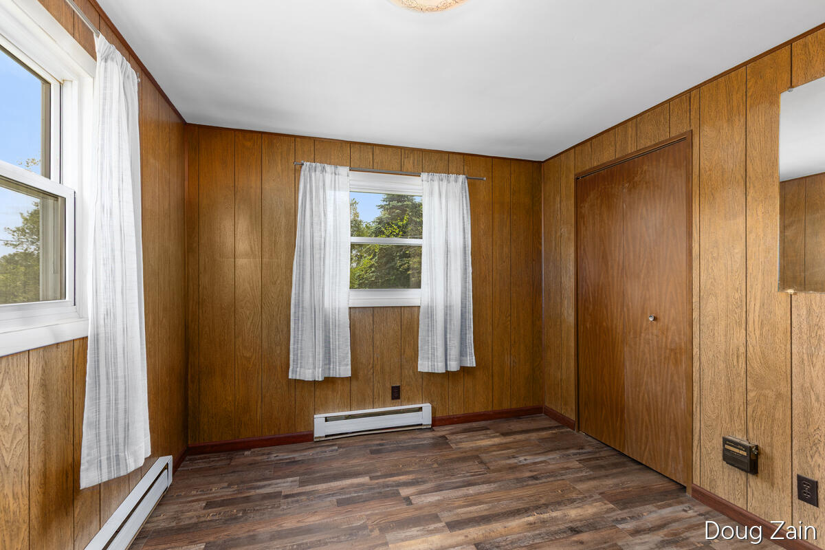 9090 11 Mile Road NE Rockford MI 49341