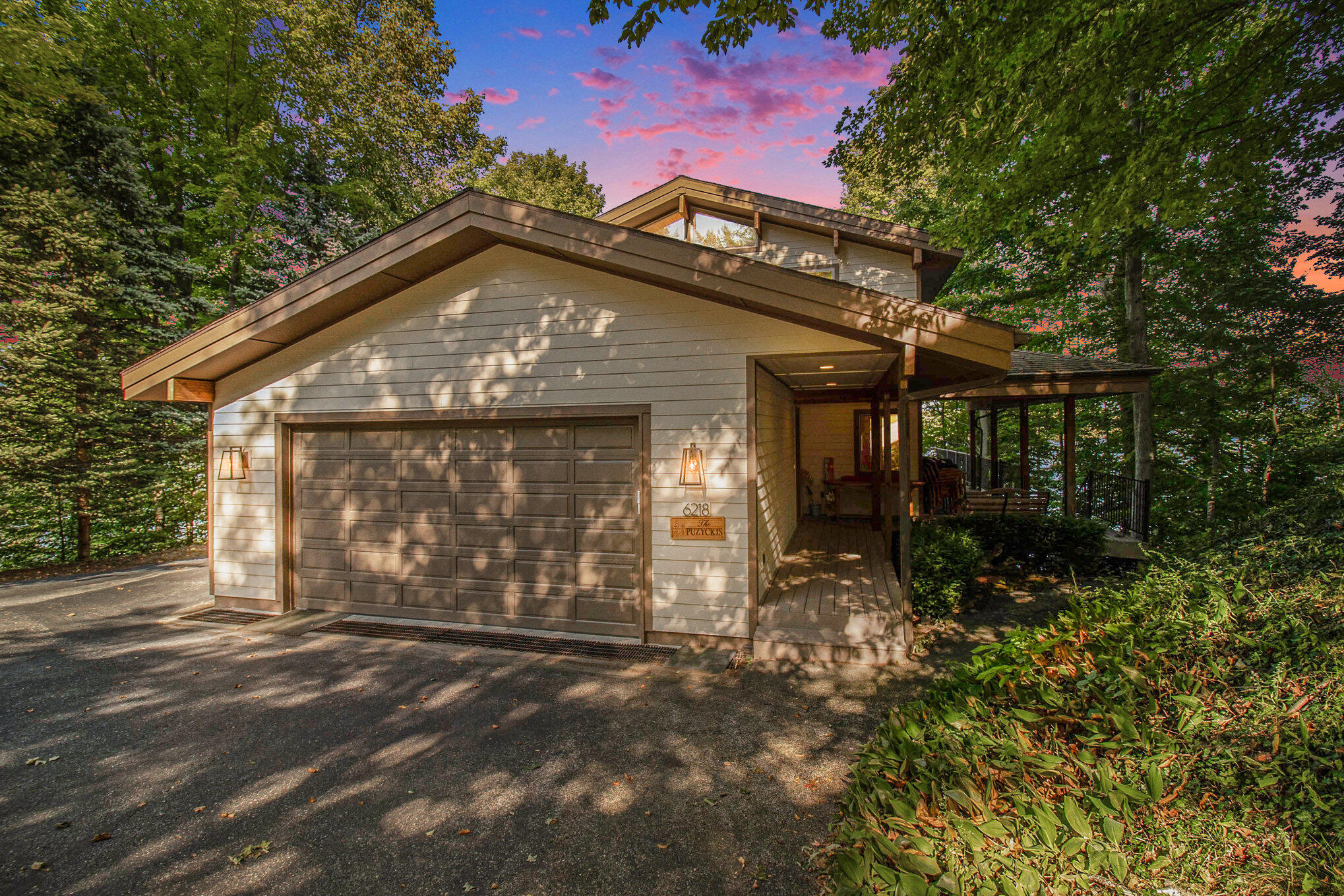 6218 N Loggers Lane Ludington MI 49431