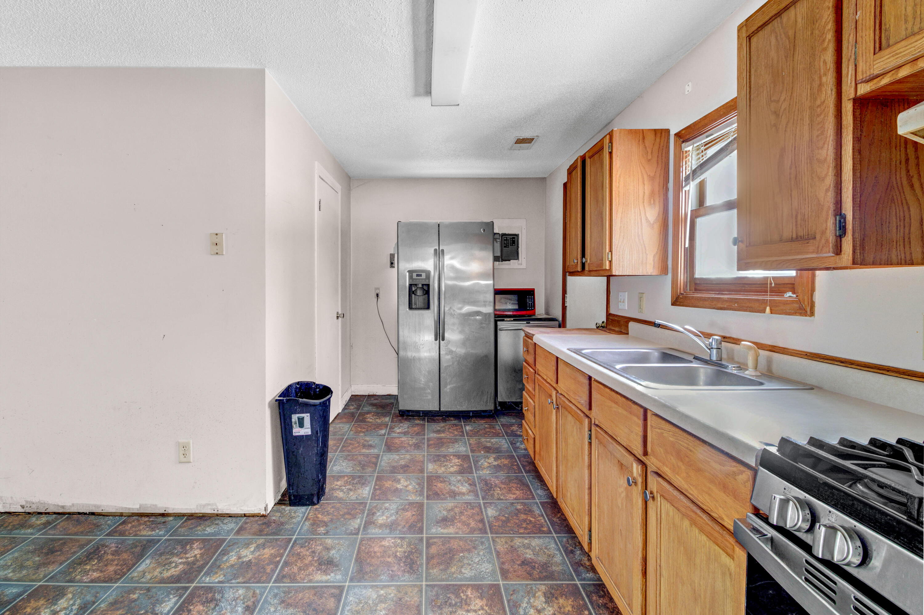 1323 Catherine Avenue Muskegon MI 49442