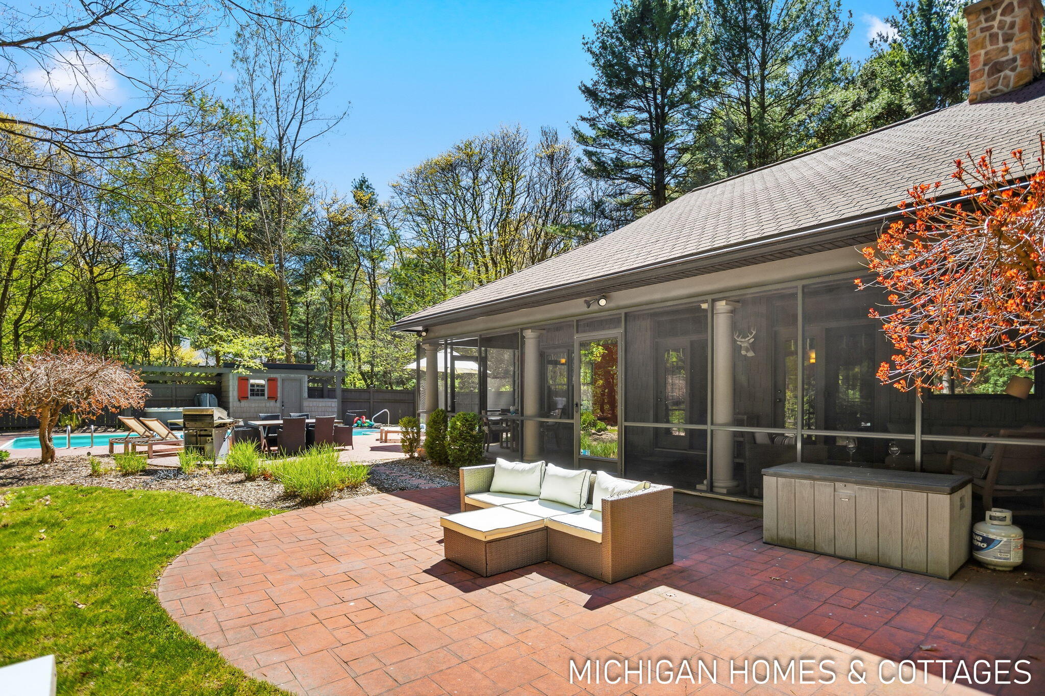 3255 Lake Trail Drive Saugatuck MI 49453
