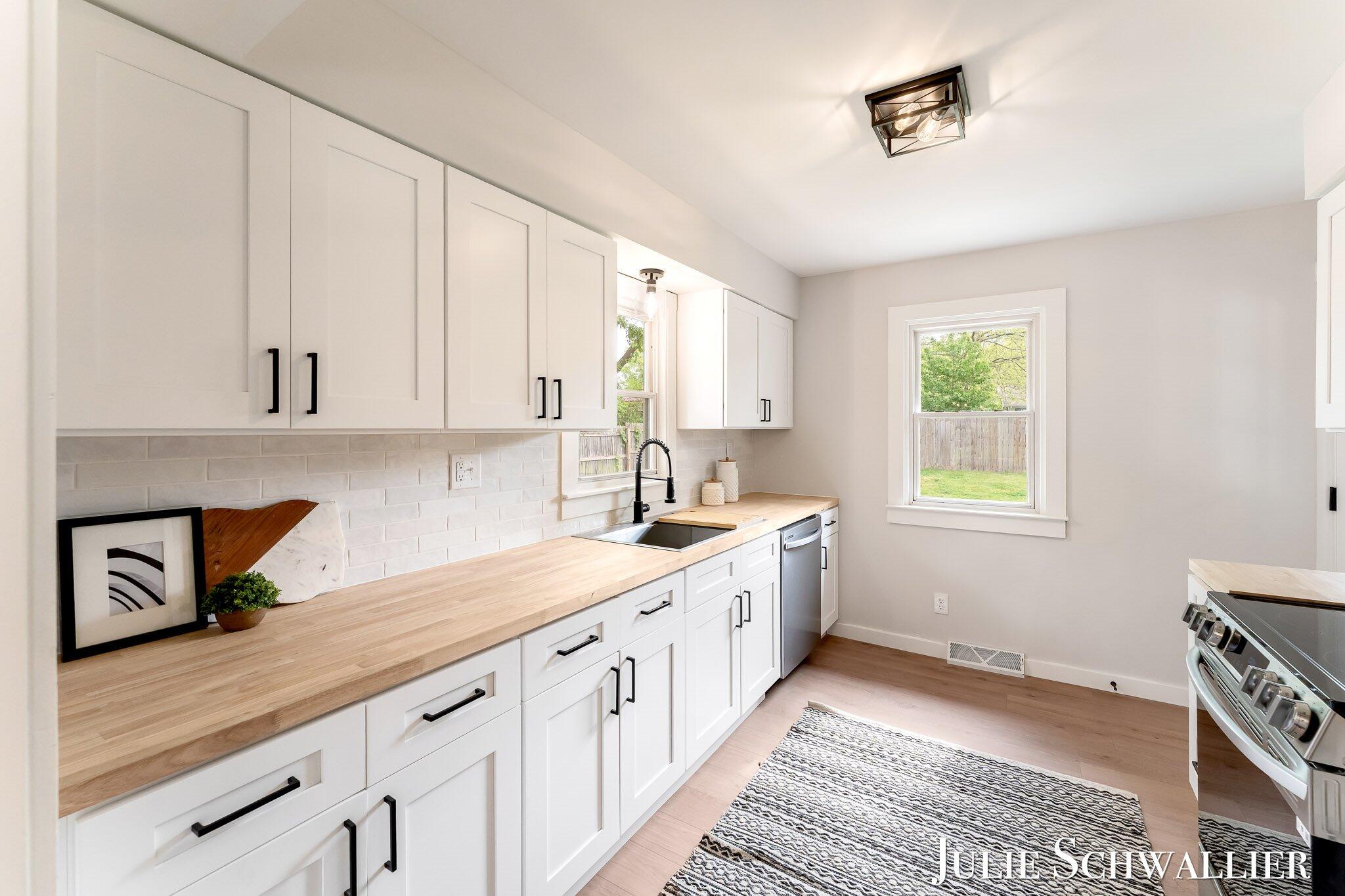 4300 Fuller Avenue SE Grand Rapids MI 49508