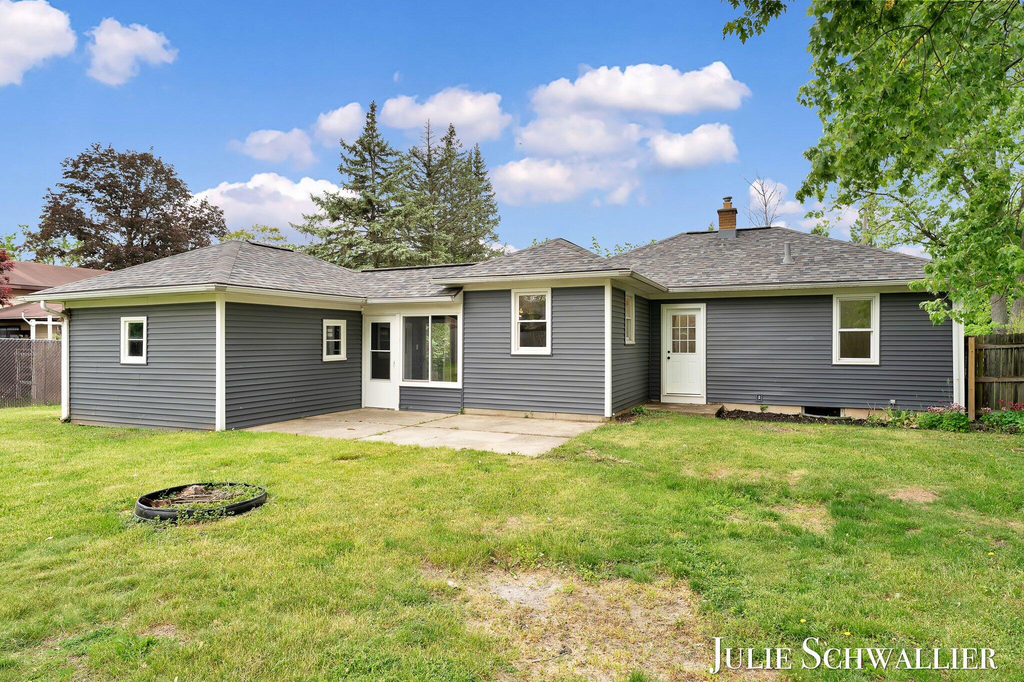 4300 Fuller Avenue SE Grand Rapids MI 49508