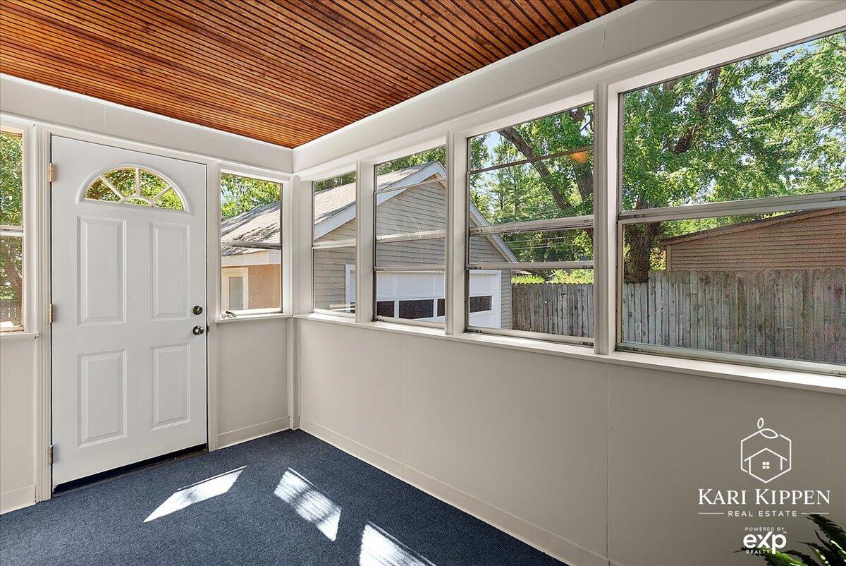 3254 Townsend Avenue NE Grand Rapids MI 49525