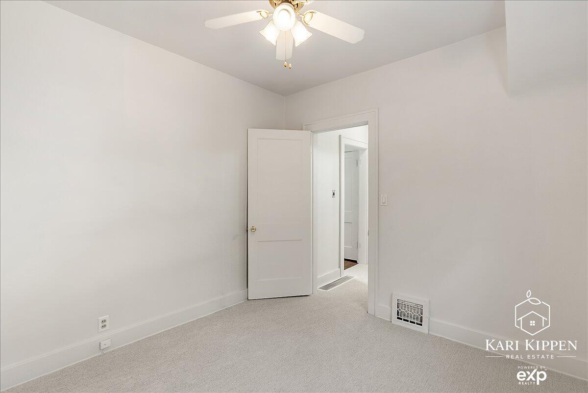 3254 Townsend Avenue NE Grand Rapids MI 49525