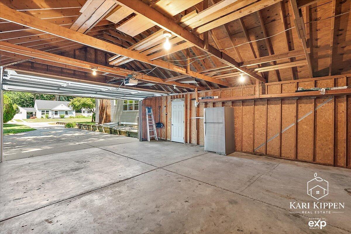 3254 Townsend Avenue NE Grand Rapids MI 49525