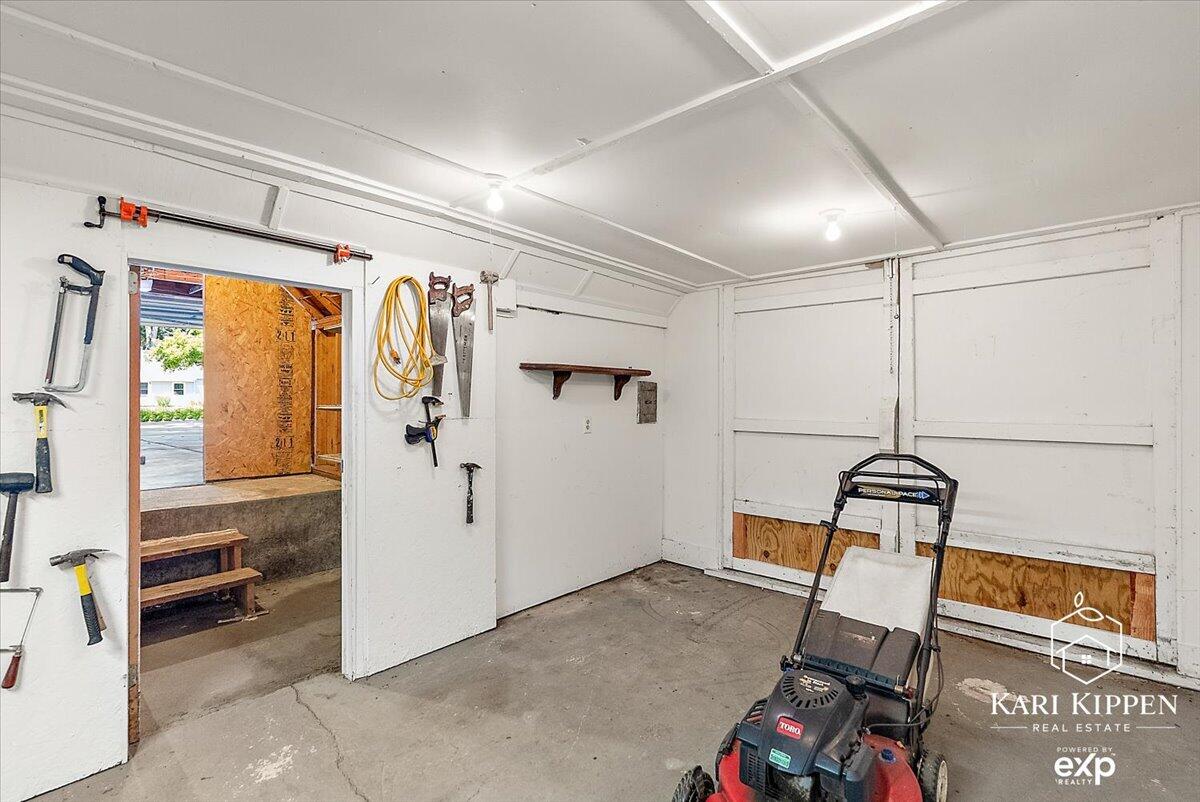 3254 Townsend Avenue NE Grand Rapids MI 49525